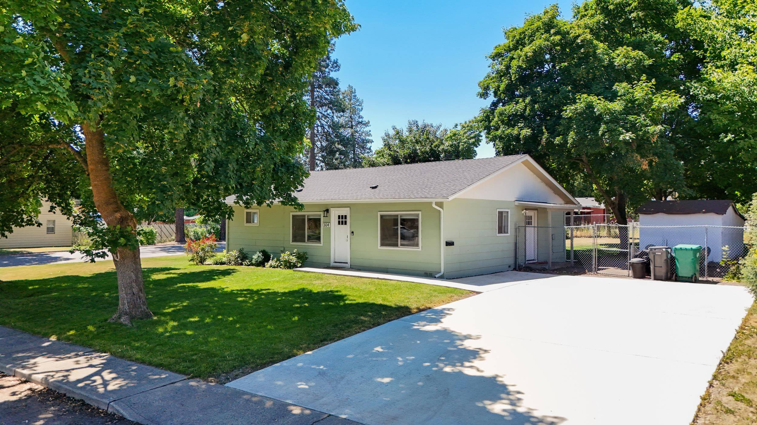 304 N 4th St, Cheney, WA 99004