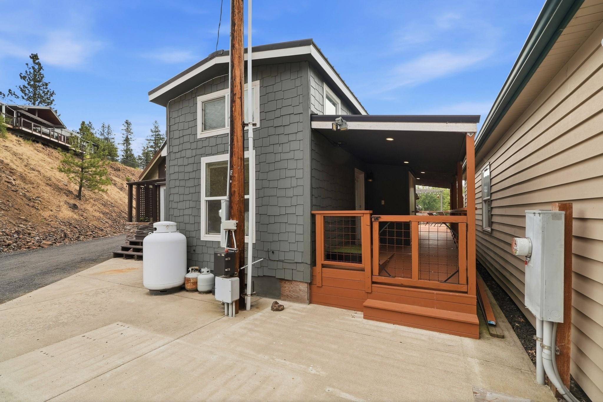 18617 W Williams Lake Rd #9, Cheney, WA 99004