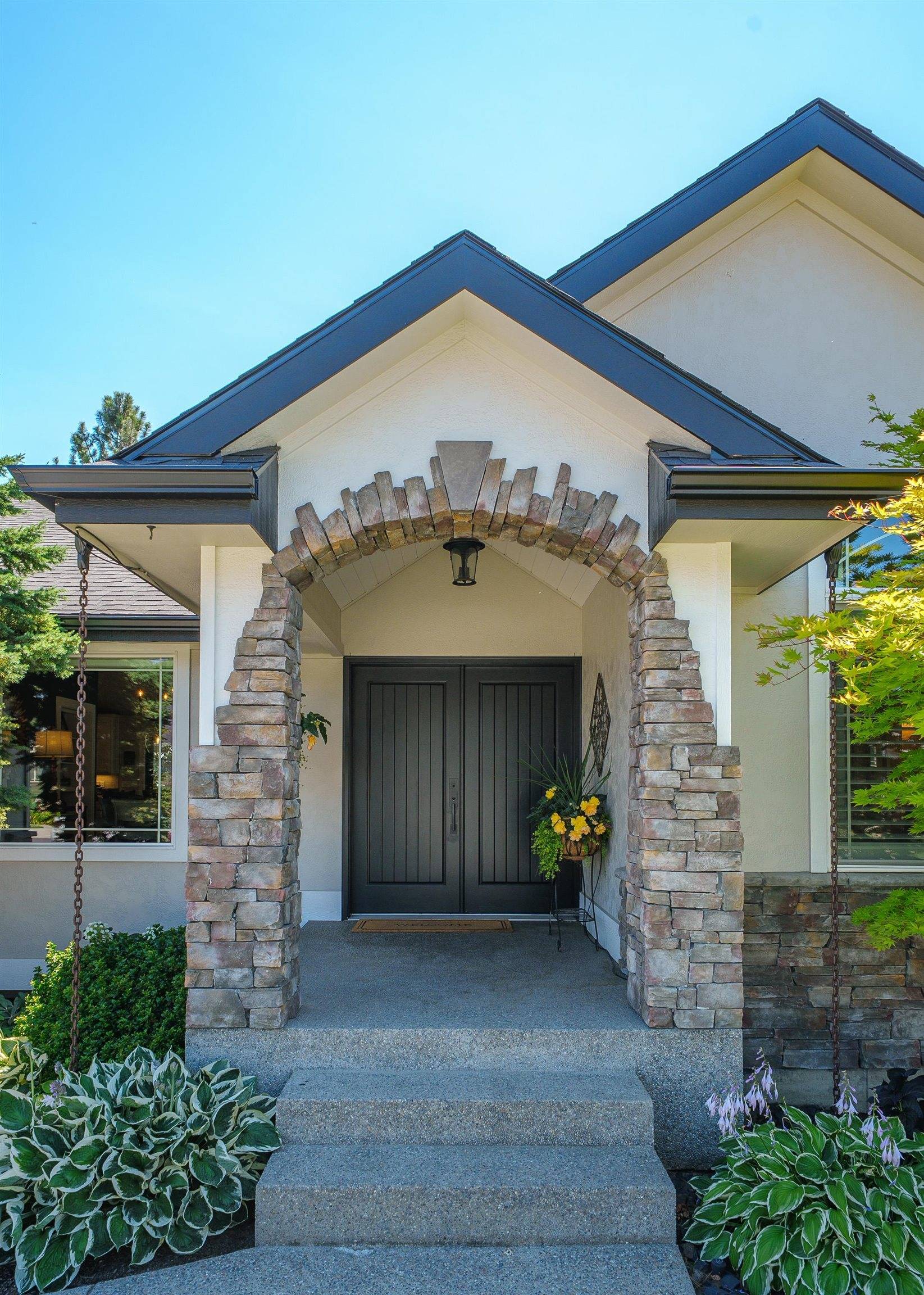 2405 W Stratton Ave, Spokane, WA 99208