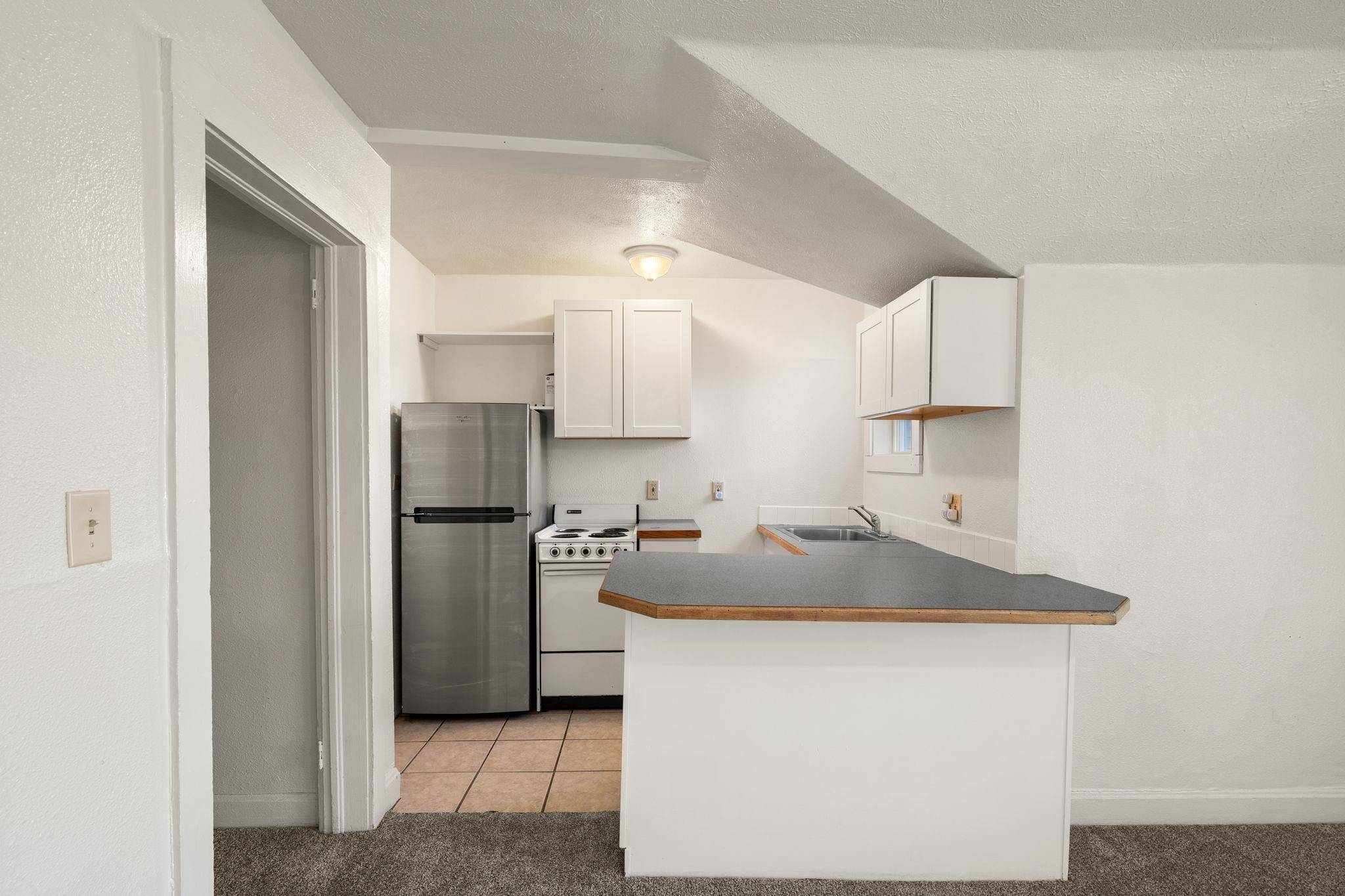 2022 W College Ave, Spokane, WA 99201