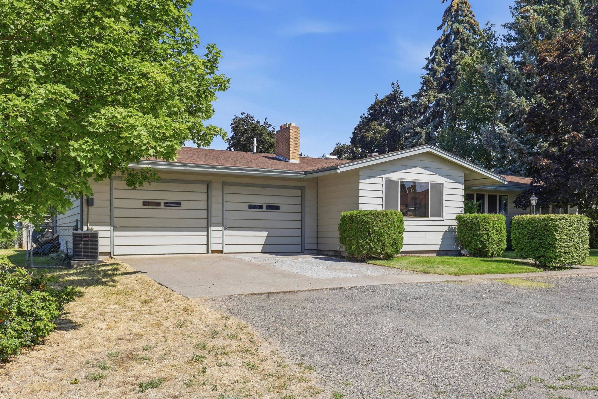 401 N 11th St, Davenport, WA 99122