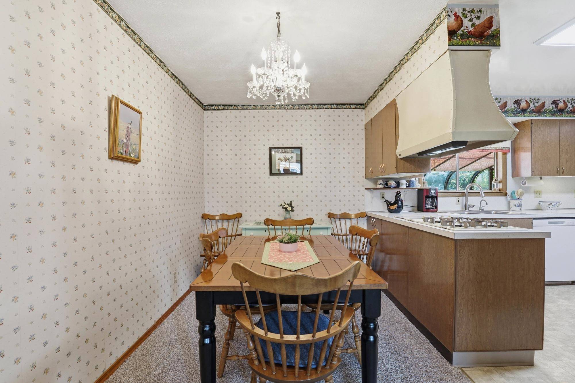 401 N 11th St, Davenport, WA 99122