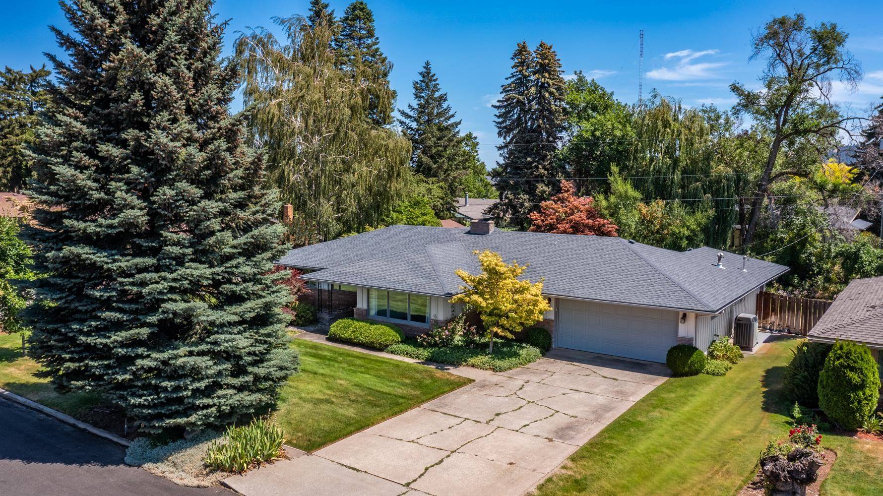 4315 S STONE St, Spokane, WA 99223