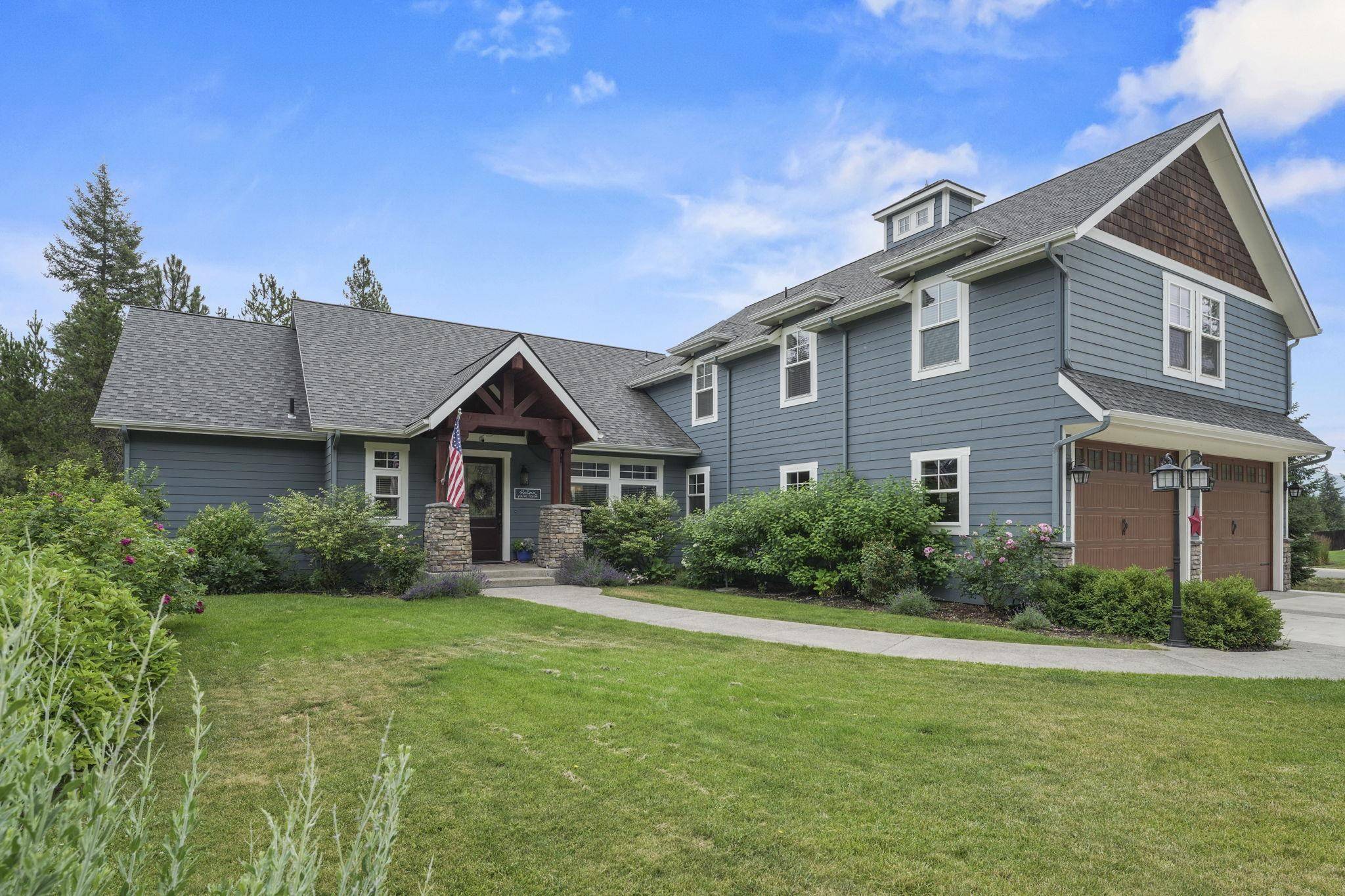 906 Ashenfelter Bay Rd, Newport, WA 99156