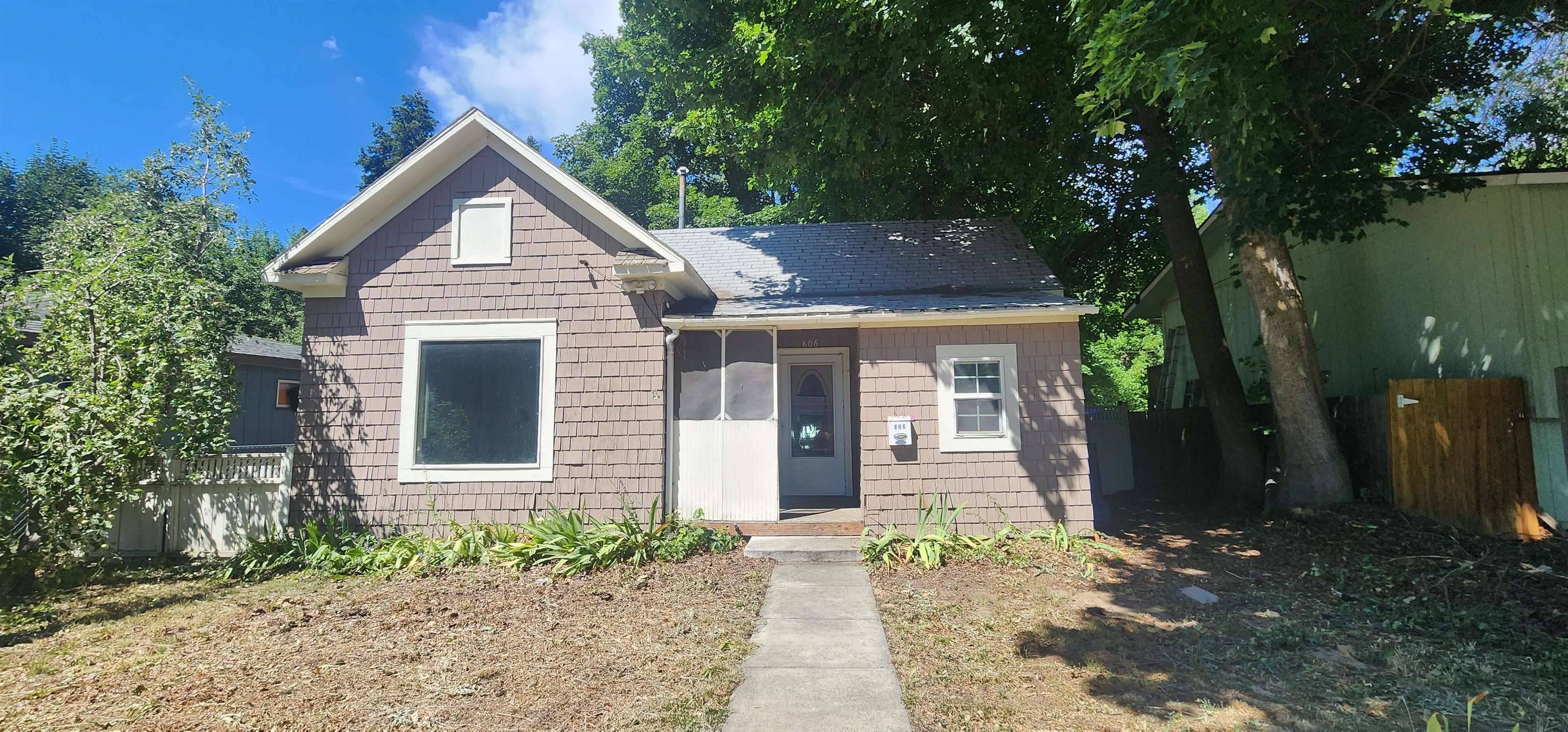 806 S Greene St, Spokane, WA 99202