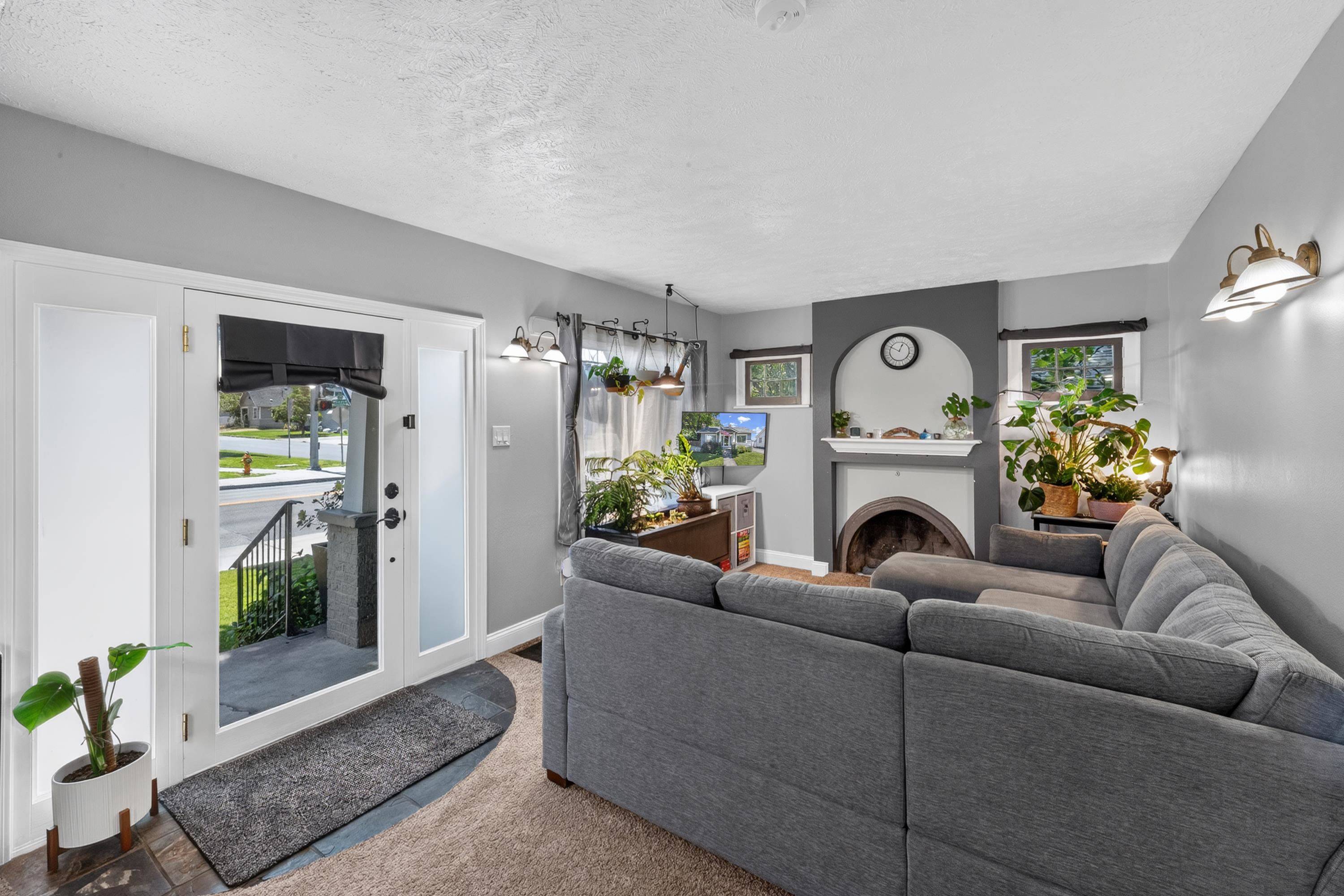 2507 E Mission Ave, Spokane, WA 99202