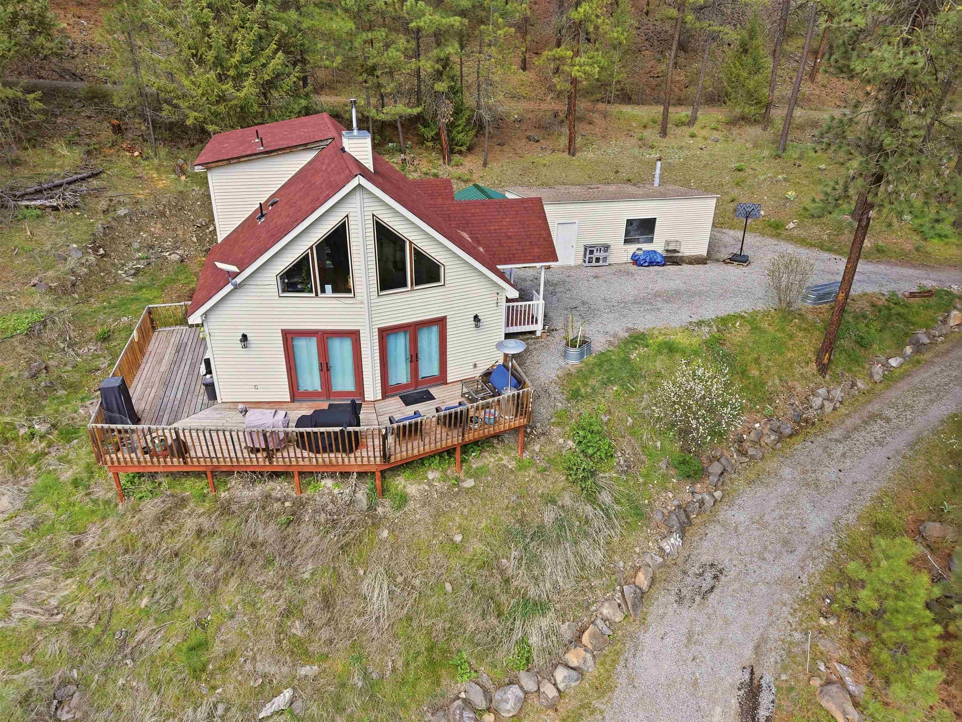 31965 N Hawk Creek Ranch Rd, Davenport, WA 99122