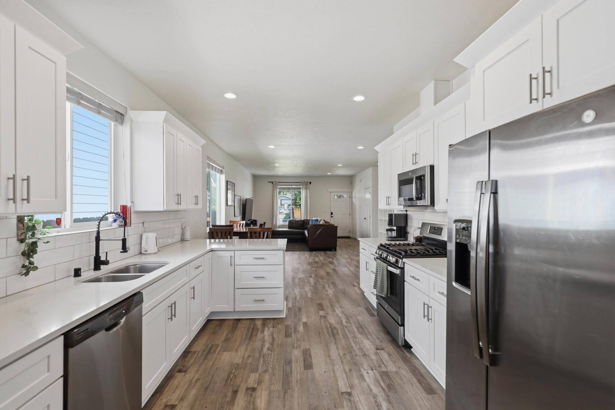 1525 W Fairview Ave, Spokane, WA 99205