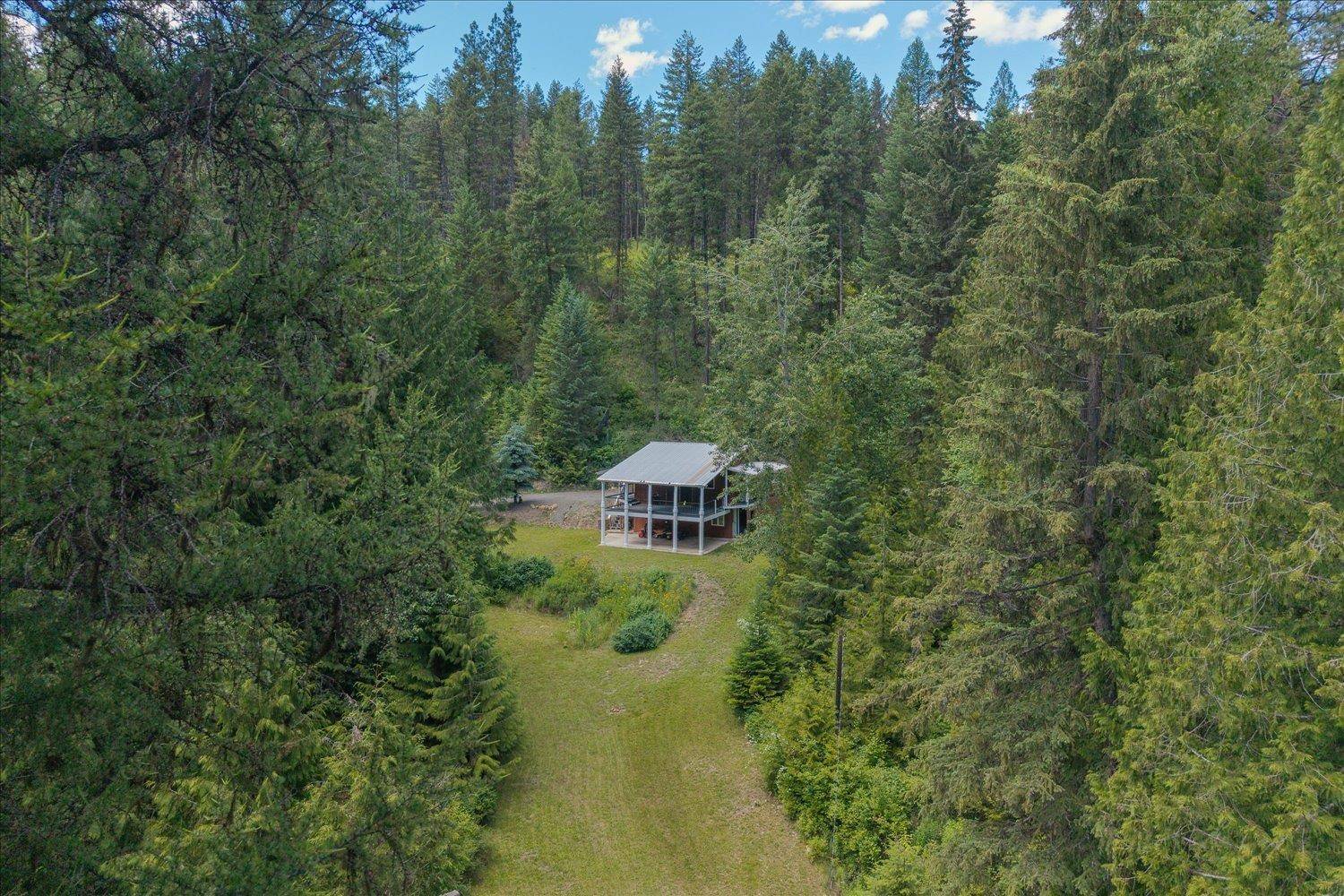 604 Deadman Creek Rd, Kettle Falls, WA 99141