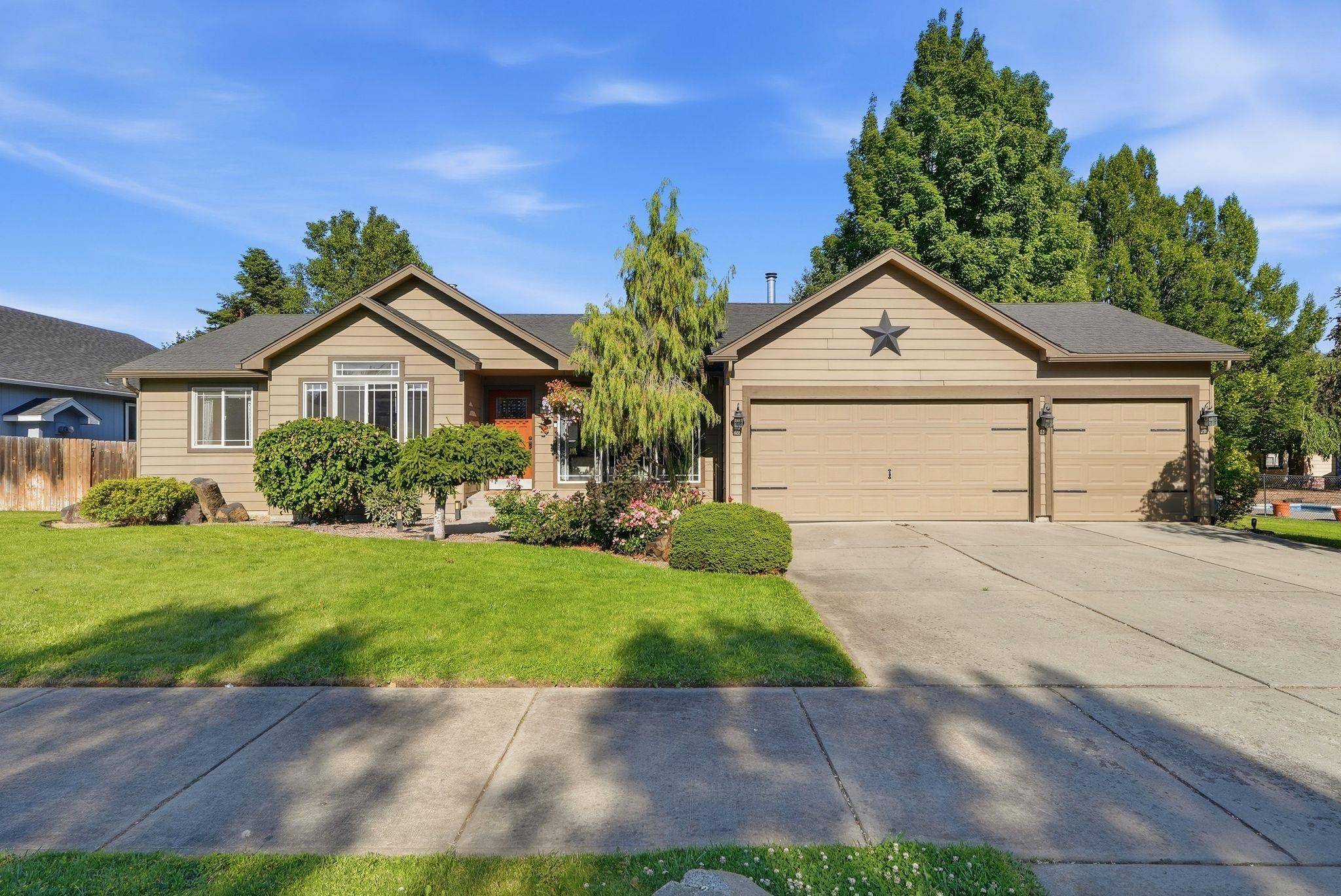 1111 S Newer Ct, Spokane Valley, WA 99037