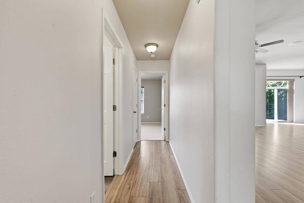14422 E Olympic Ave, Spokane Valley, WA 99216