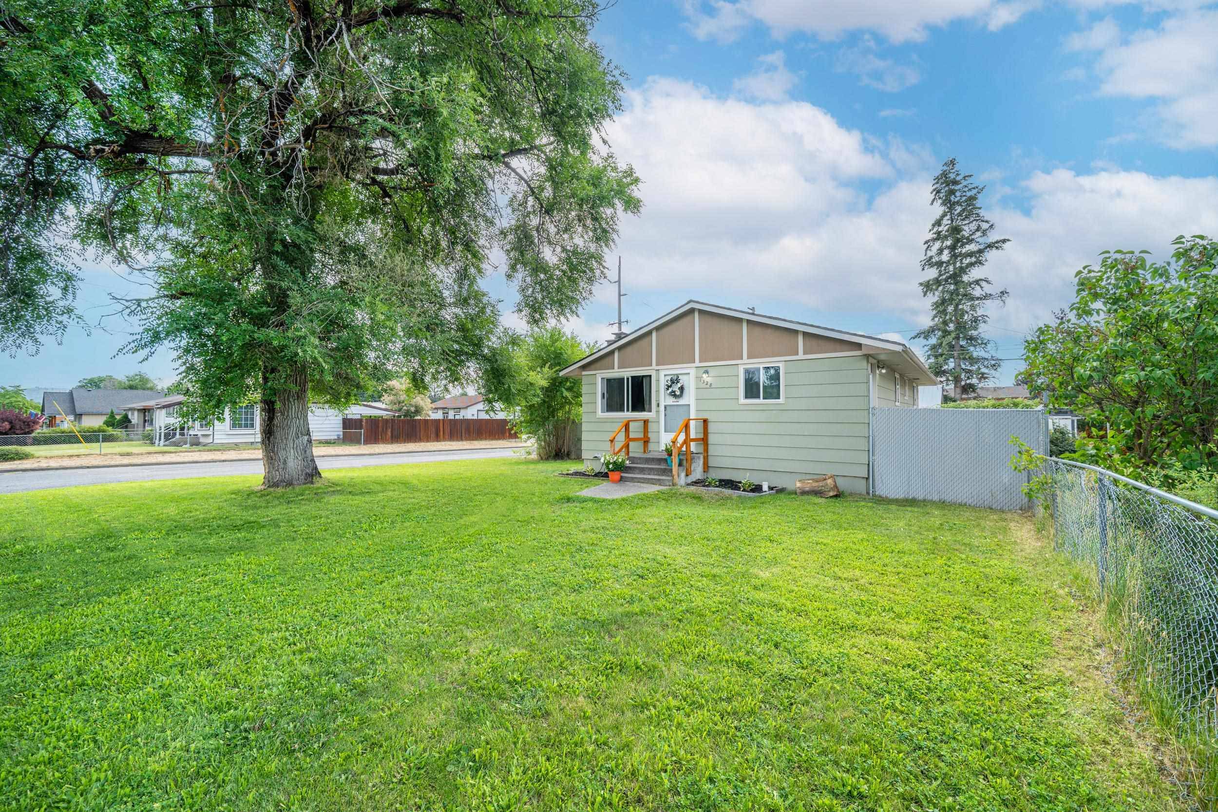 1328 E Joseph Ave, Spokane, WA 99208