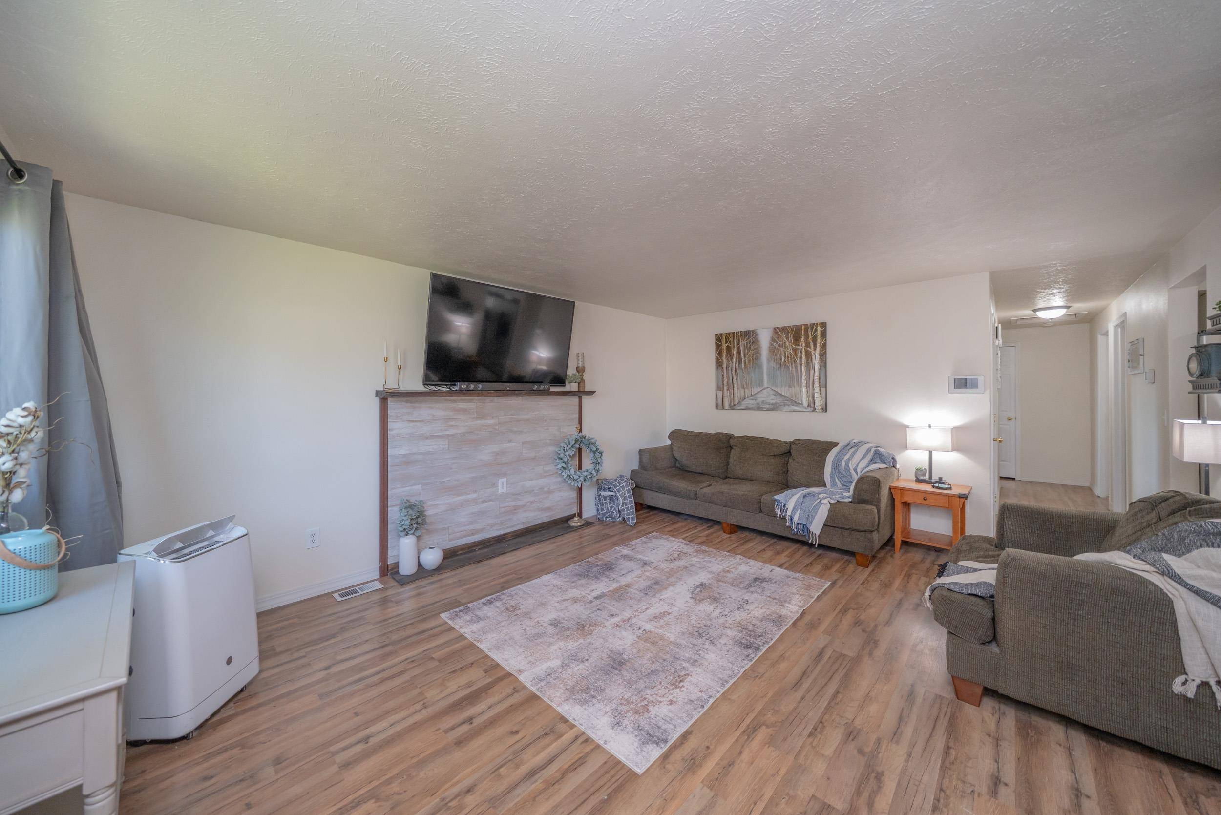 1328 E Joseph Ave, Spokane, WA 99208