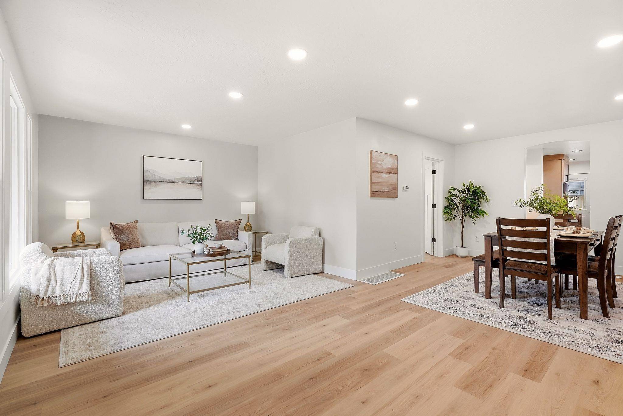 1326 N Wall St, Spokane, WA 99201