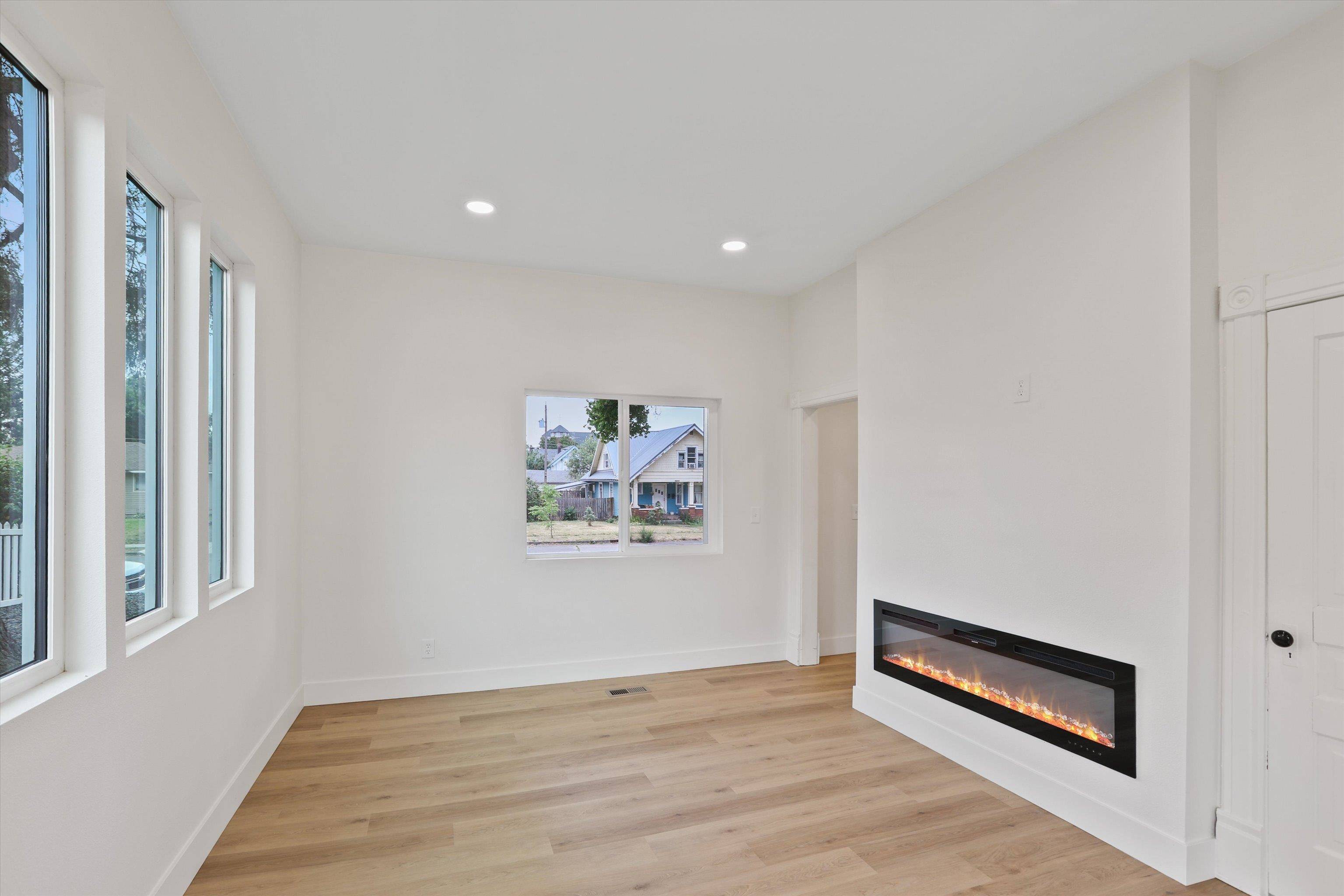 2801 E Diamond Ave, Spokane, WA 99217
