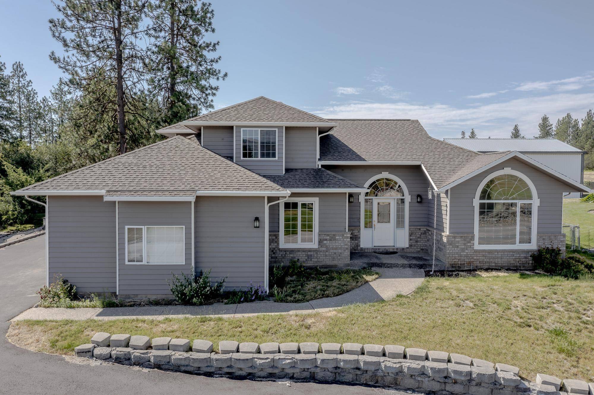 1107 Pinebrook Dr, Chewelah, WA 99109