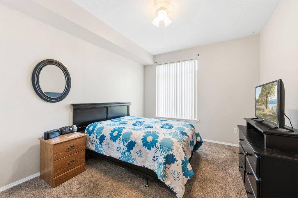 22855 E Country Vista Dr ##414, Liberty Lake, WA 99019