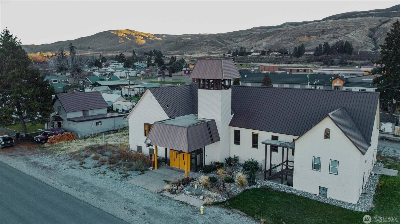 1300 Foster Ave, Other, WA 98813