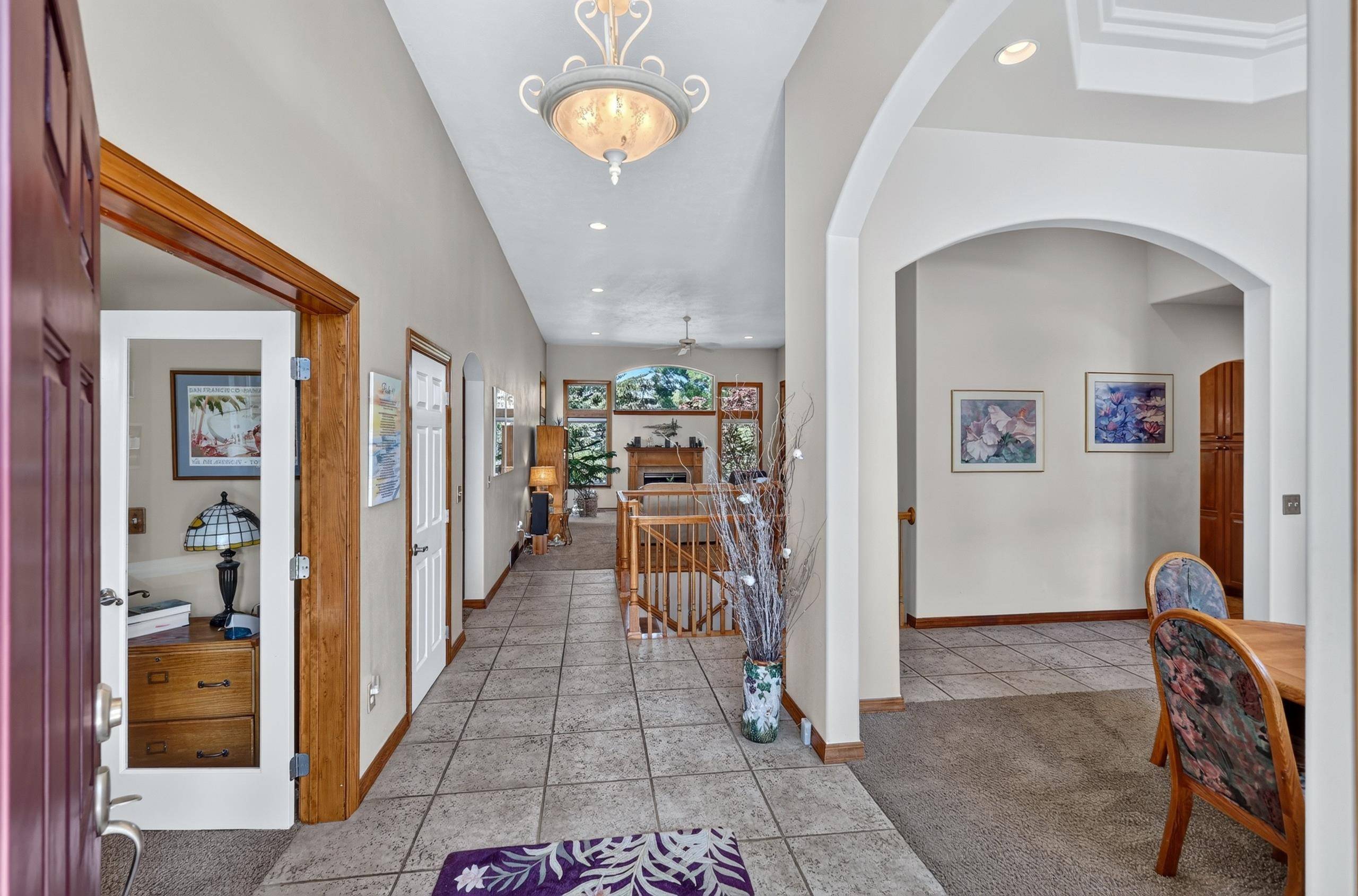 813 E Golden Rd, Spokane, WA 99208