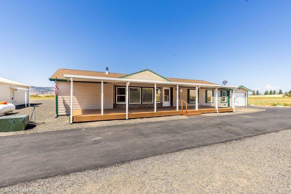 202 Airport WAY #203 Airport Way, Seven Bays, WA 99122