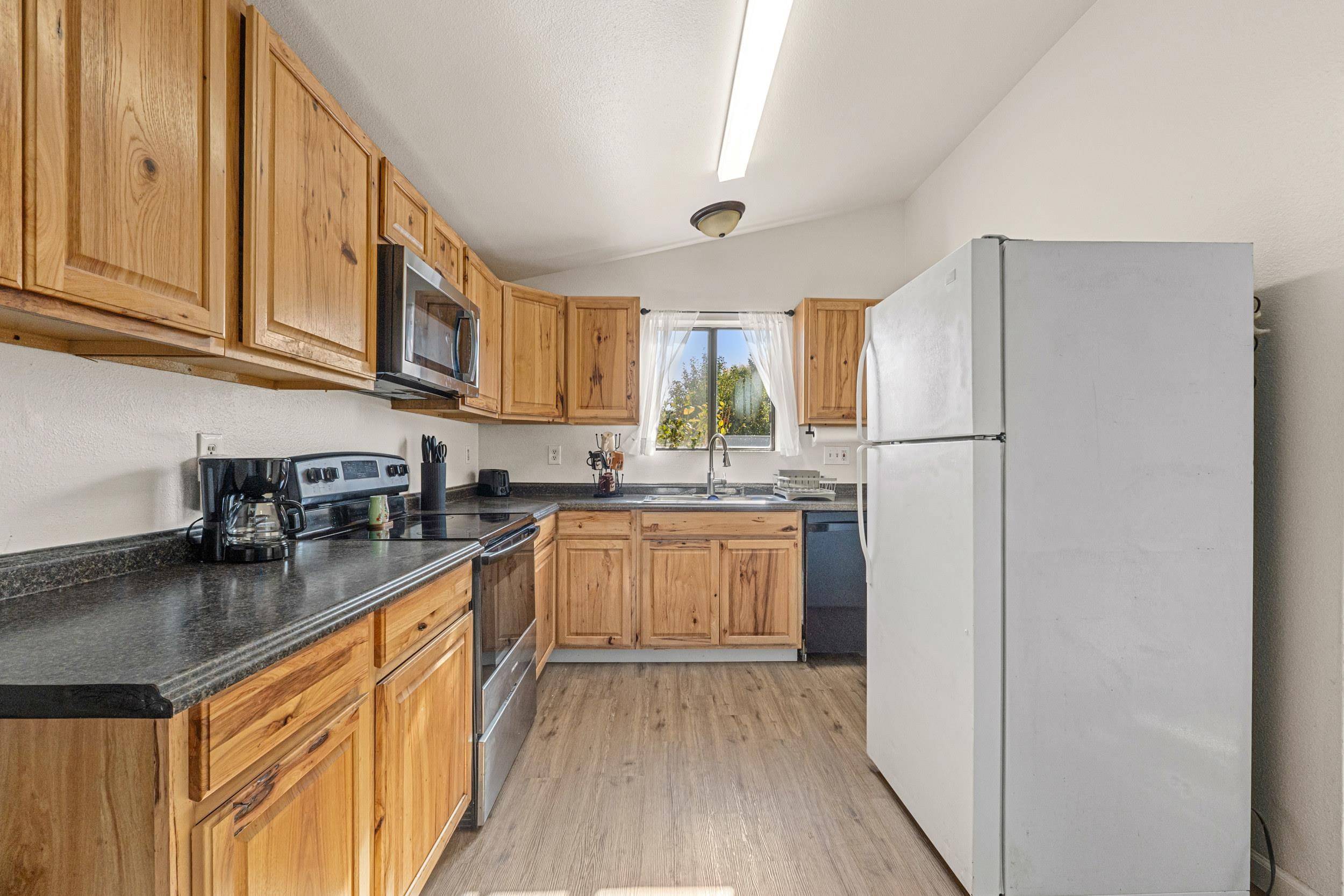 250 Quartzite LOOP, Chewelah, WA 99109