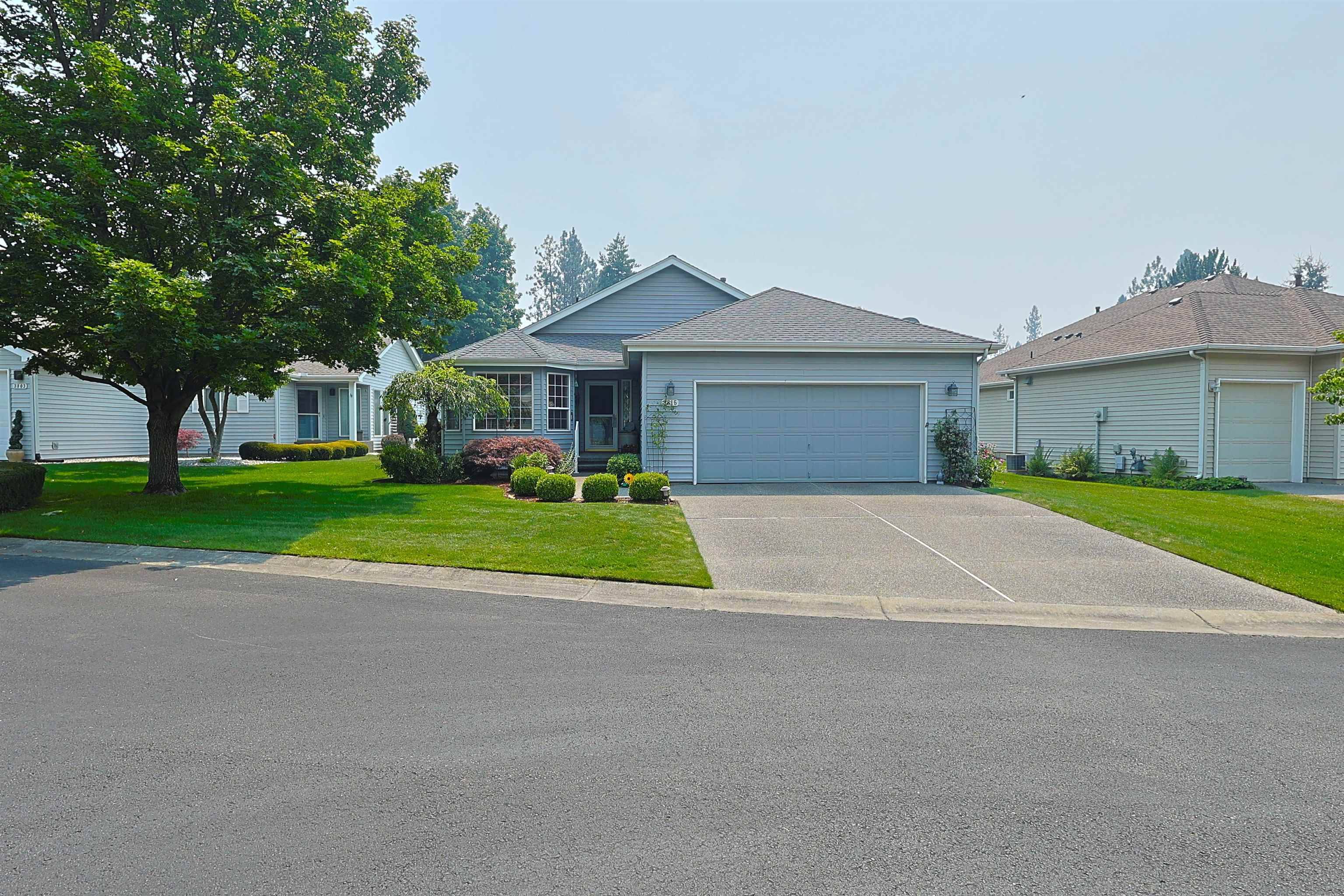 3815 S GREYSTONE Ln, Spokane, WA 99223
