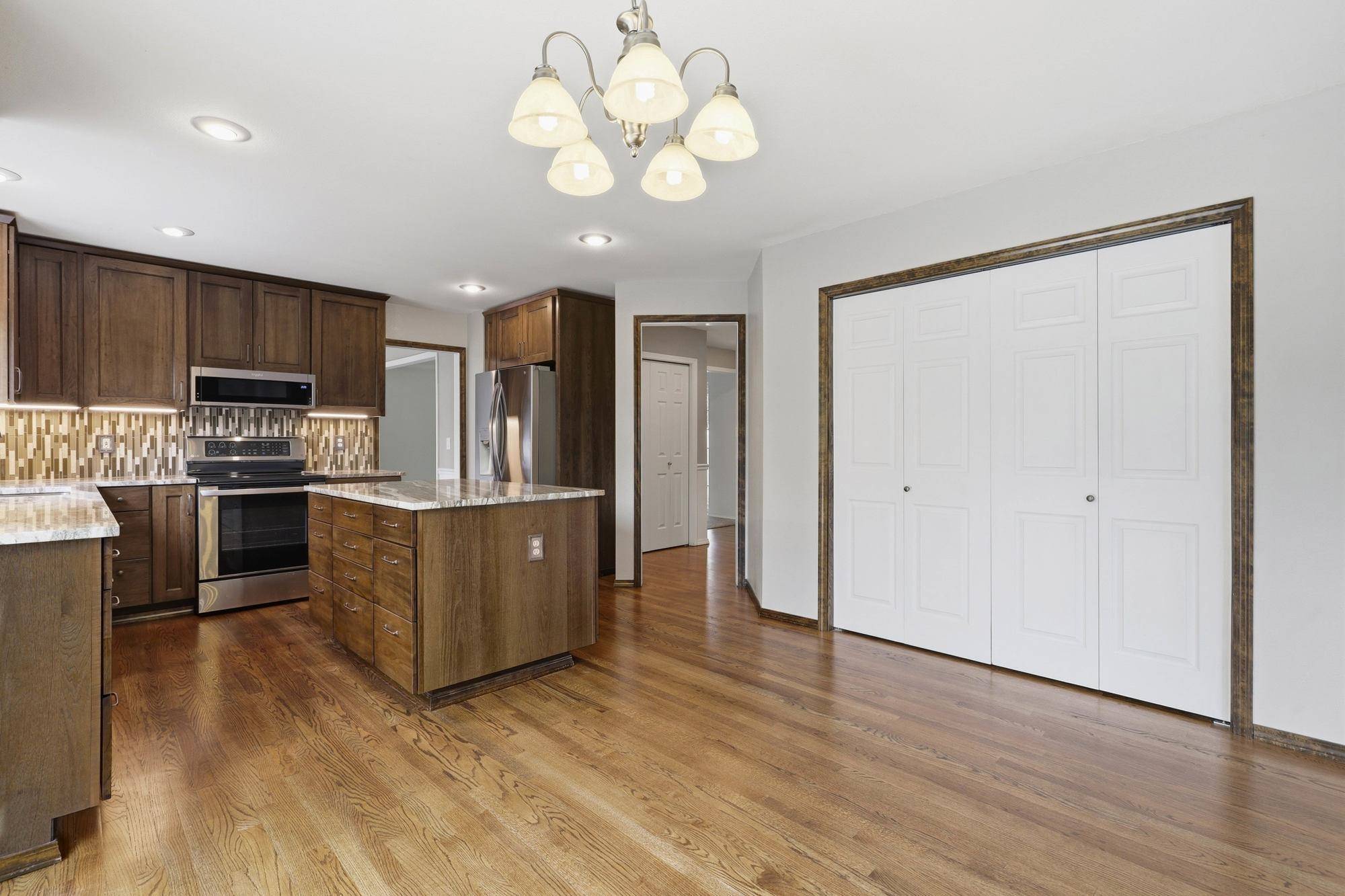 4815 S Bella Vista Dr, Veradale, WA 99037