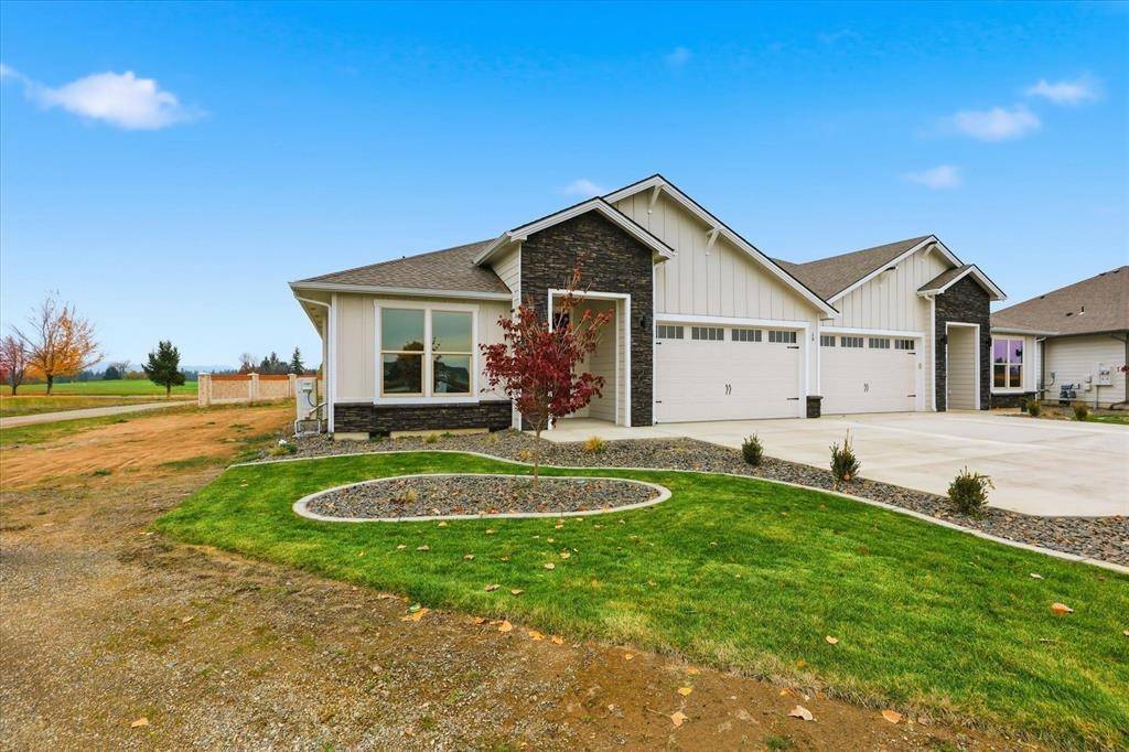 1109-19 N Country Club Dr, Deer Park, WA 99006