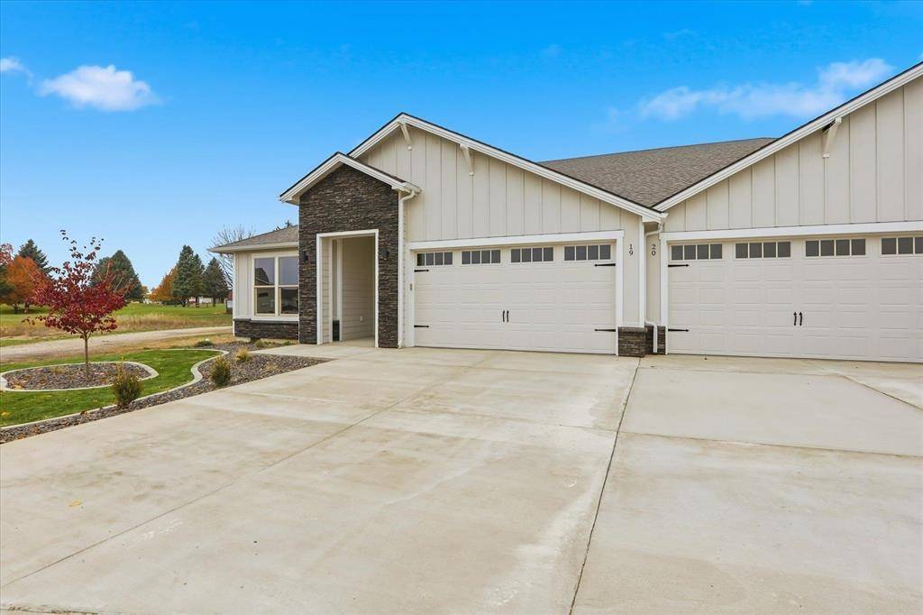 1109-19 N Country Club Dr, Deer Park, WA 99006