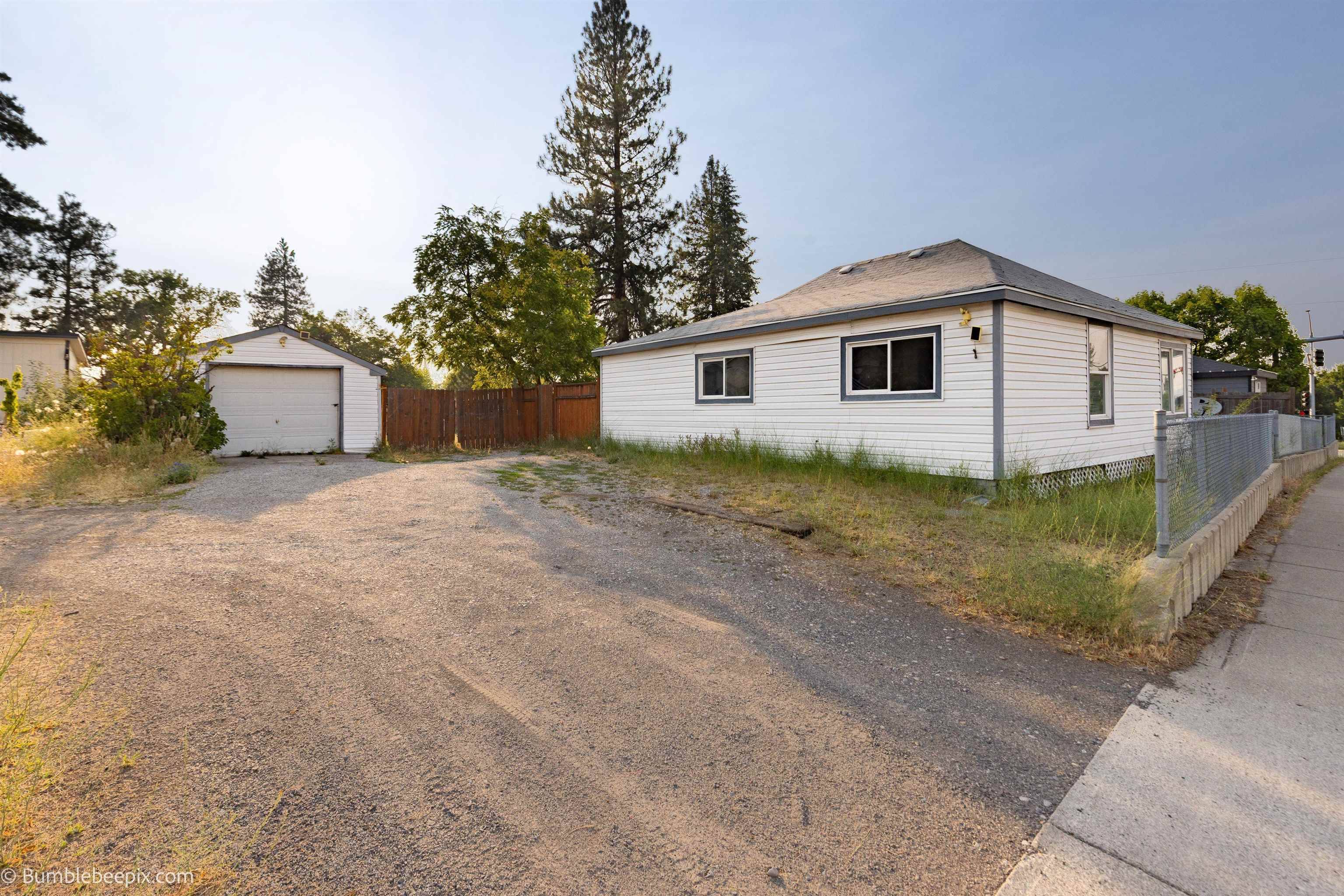 810 S University Rd, Spokane Valley, WA 99206