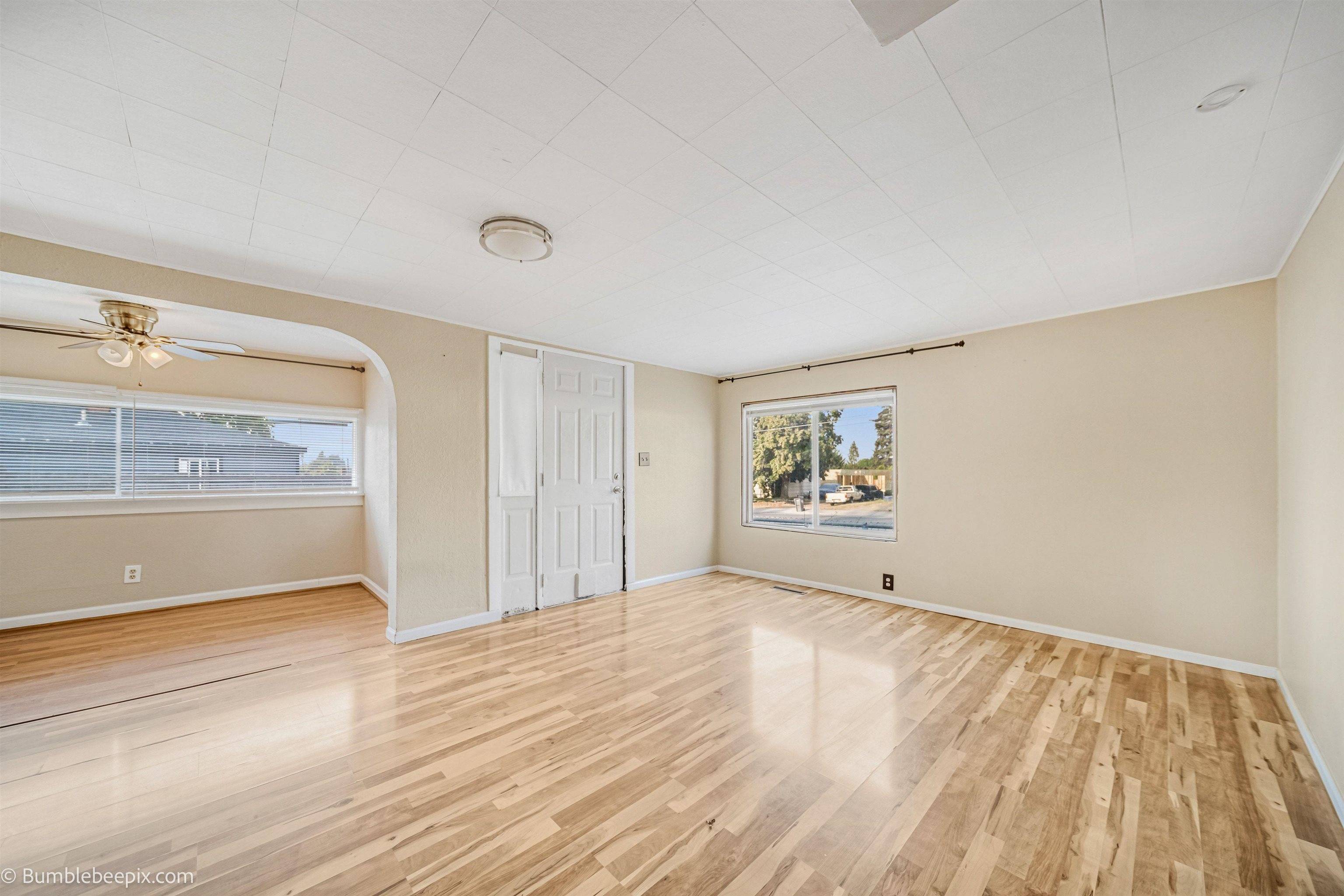 810 S University Rd, Spokane Valley, WA 99206