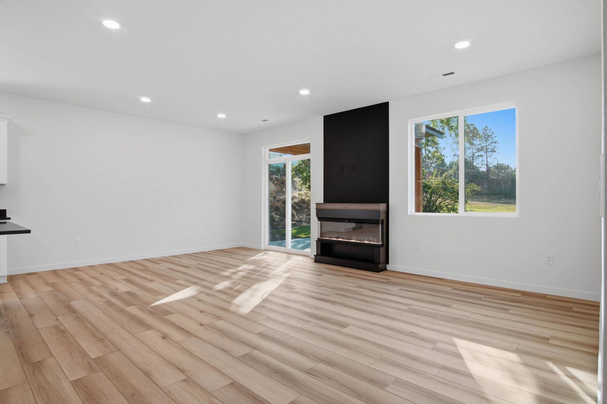 1702 5TH St, Cheney, WA 99004