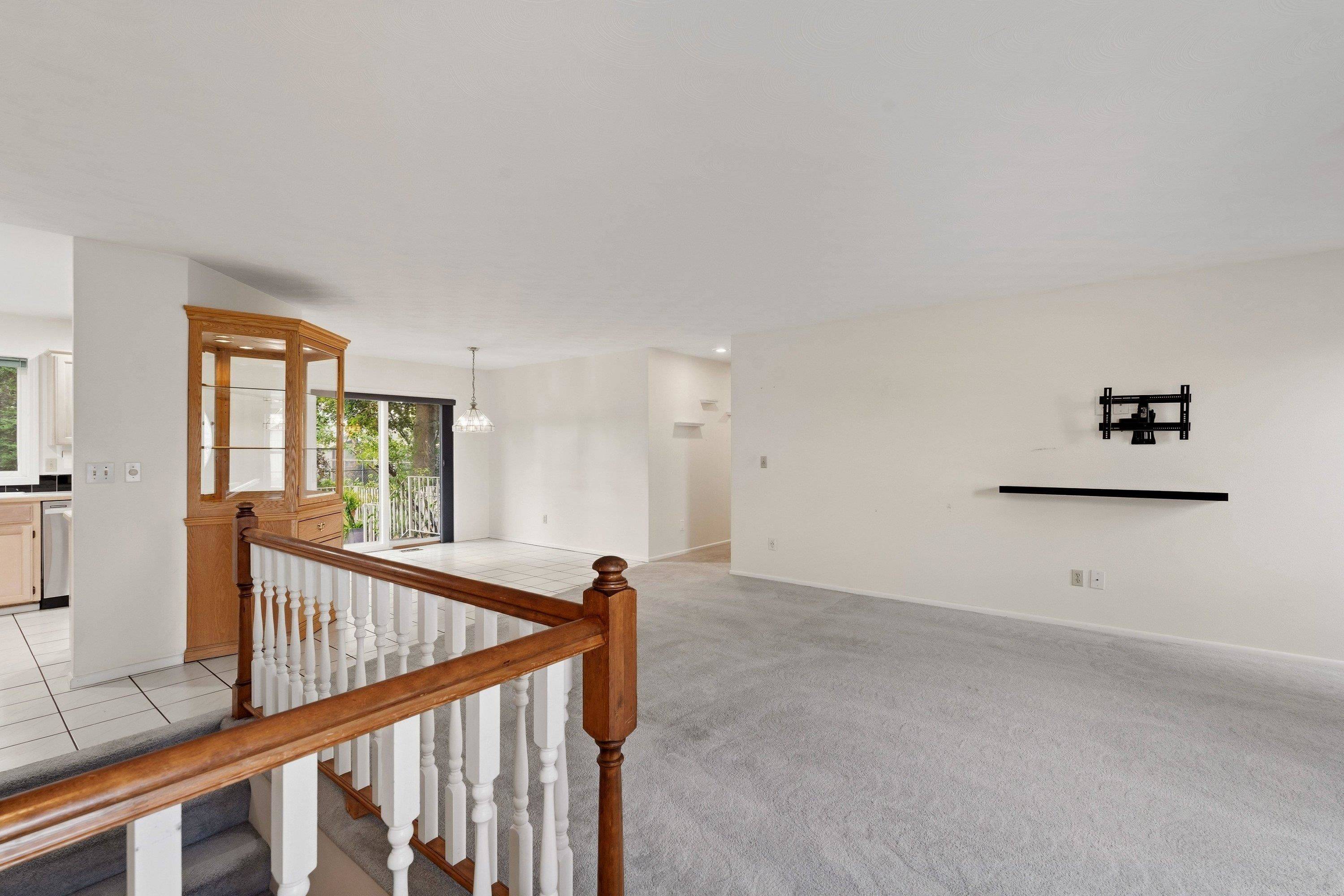 8126 N COLTON St, Spokane, WA 99208