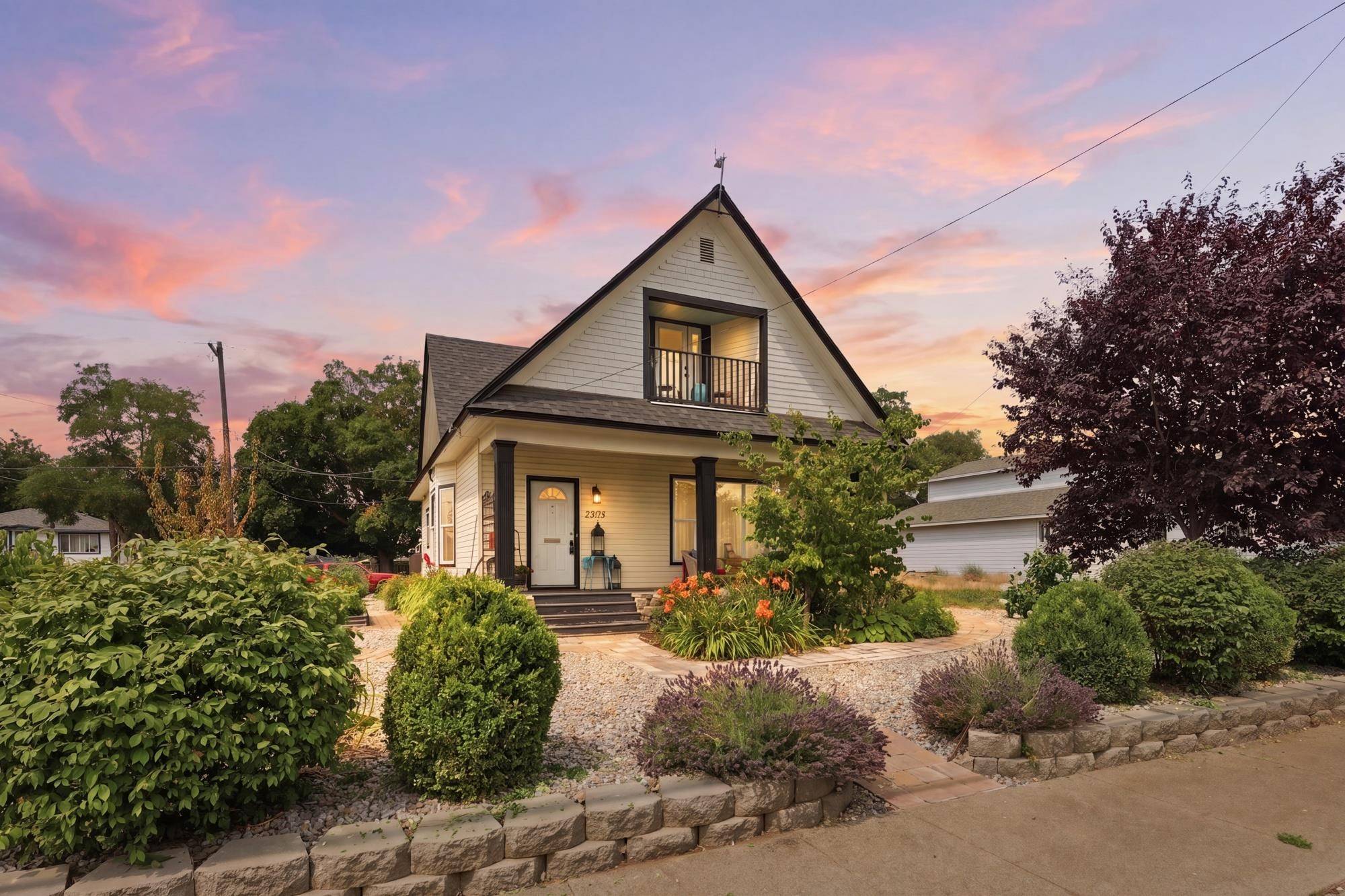 2403 N Perry St, Spokane, WA 99207