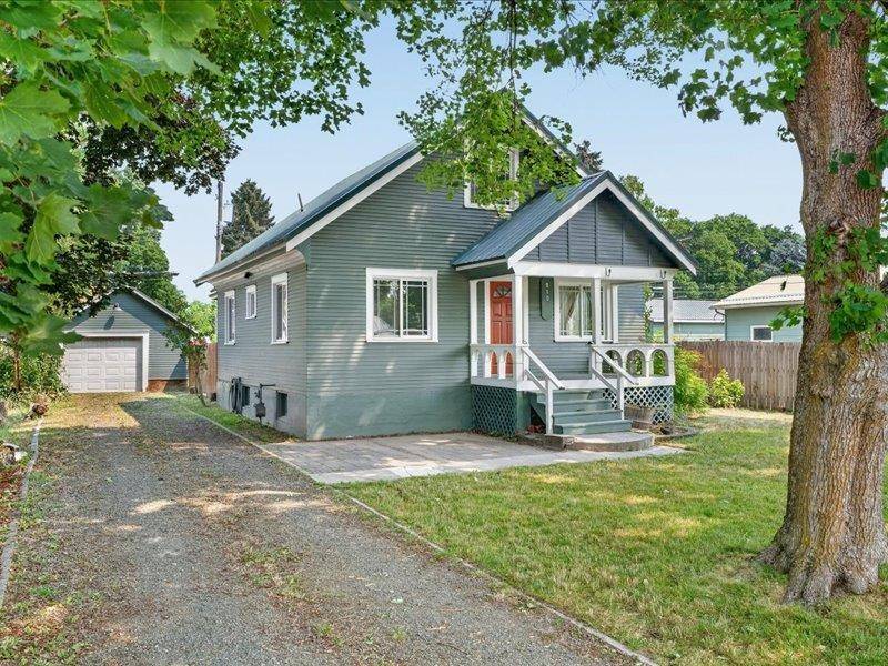 910 W MAIN Ave, Chewelah, WA 99109