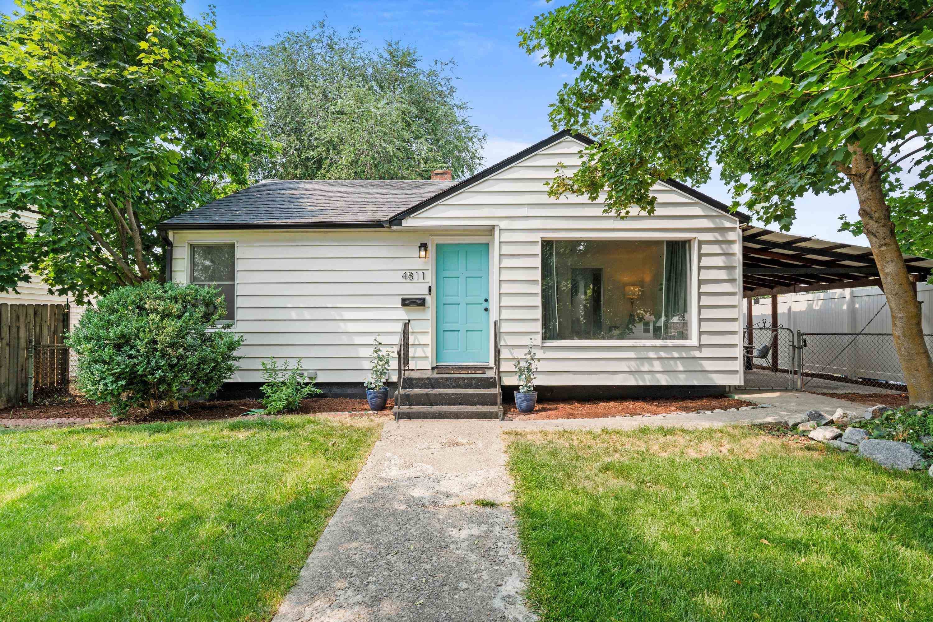 4811 N Oak St, Spokane, WA 99205