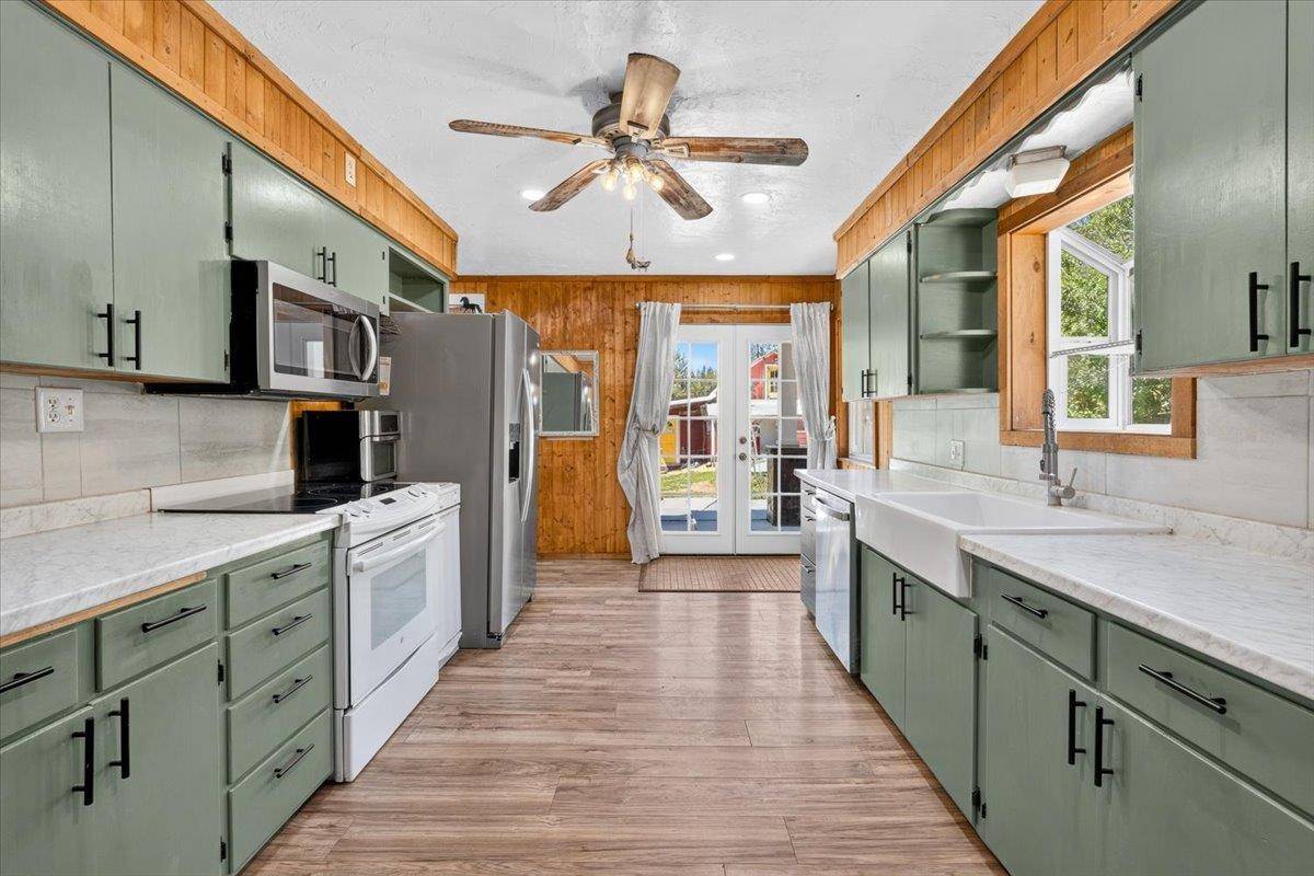20803 W Euclid Rd, Spokane, WA 99022