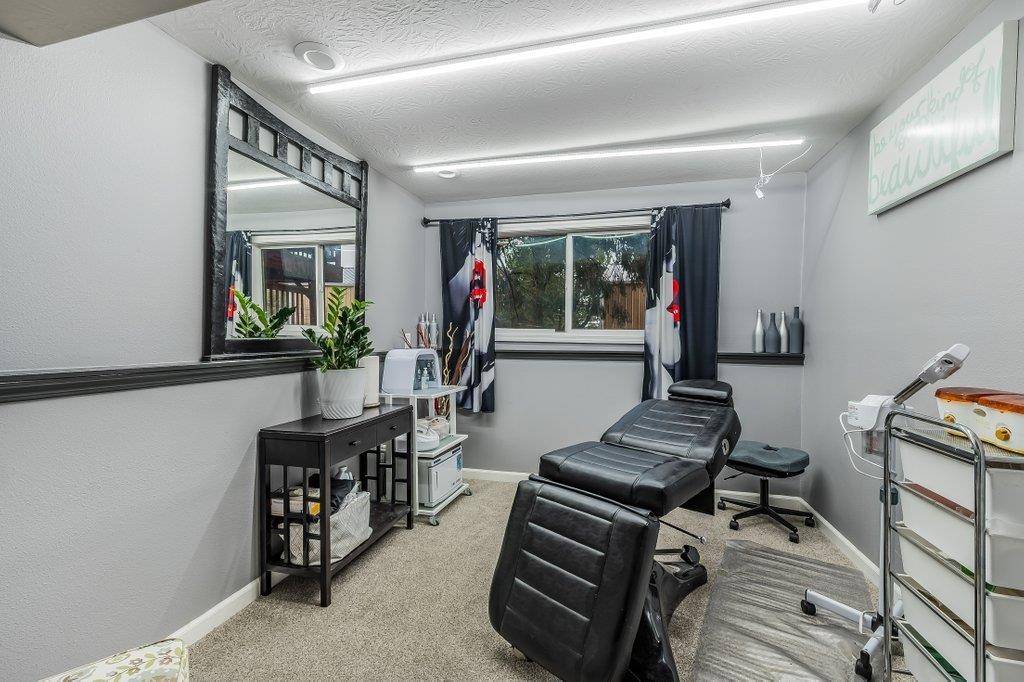 3219 E 19TH Ave, Spokane, WA 99223