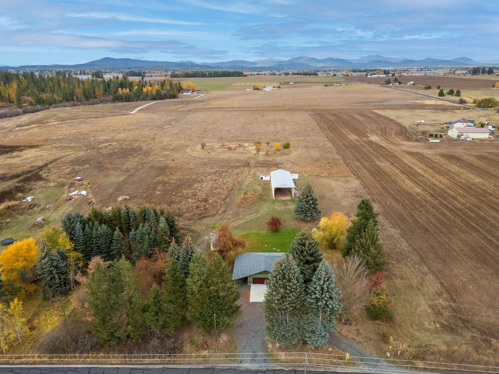 7824 W Dahl Rd, Deer Park, WA 99006