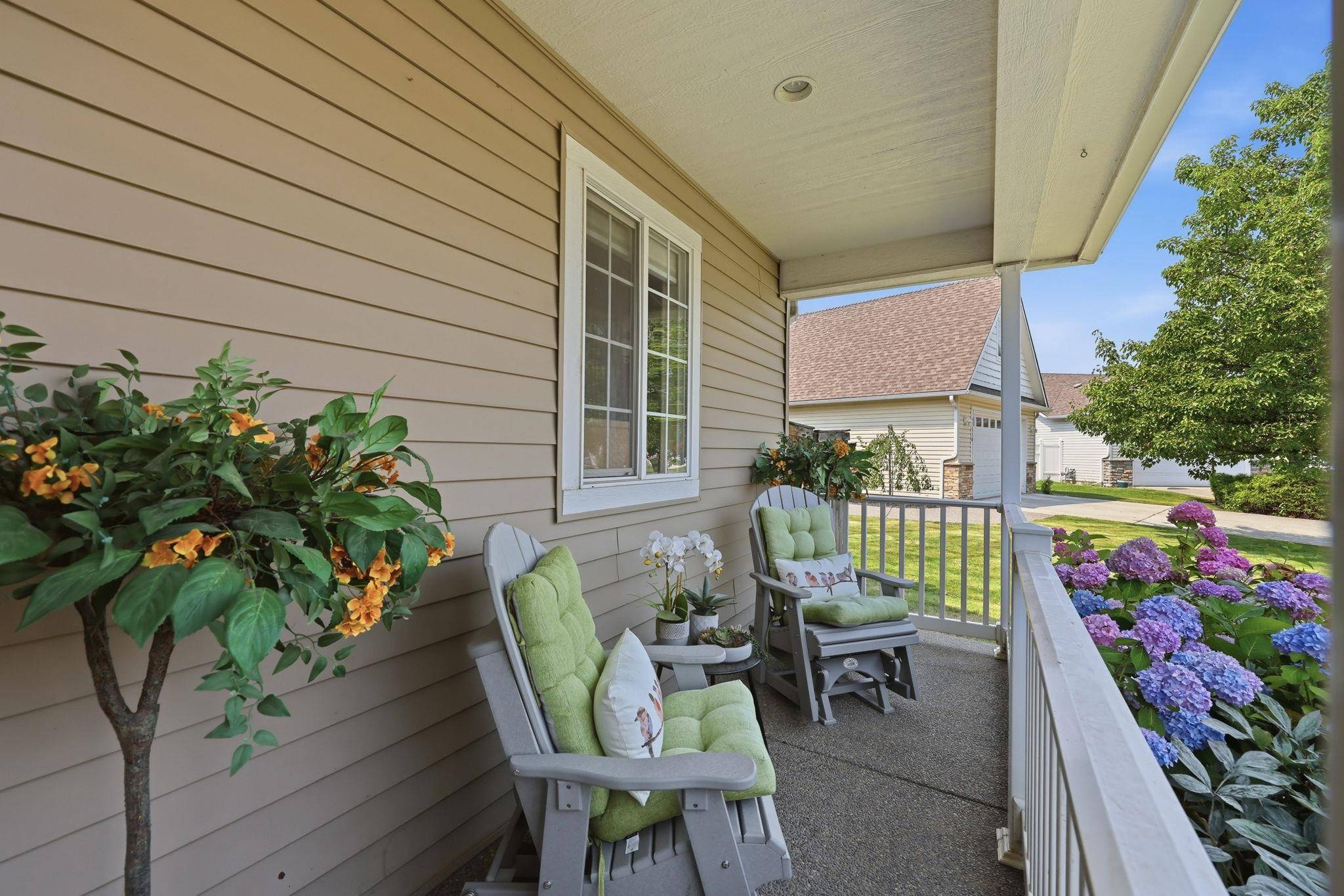 19512 E Knox Ave, Liberty Lake, WA 99016