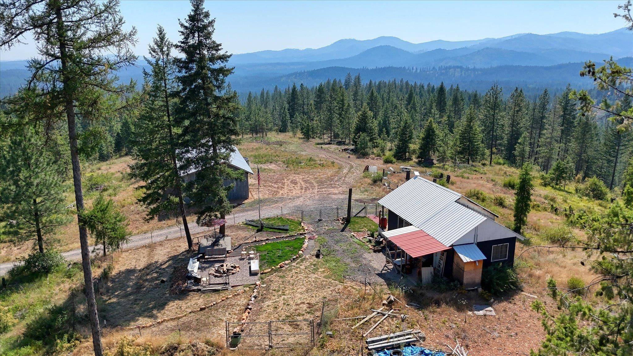 2030 K Rose Hill Rd, Springdale, WA 99173