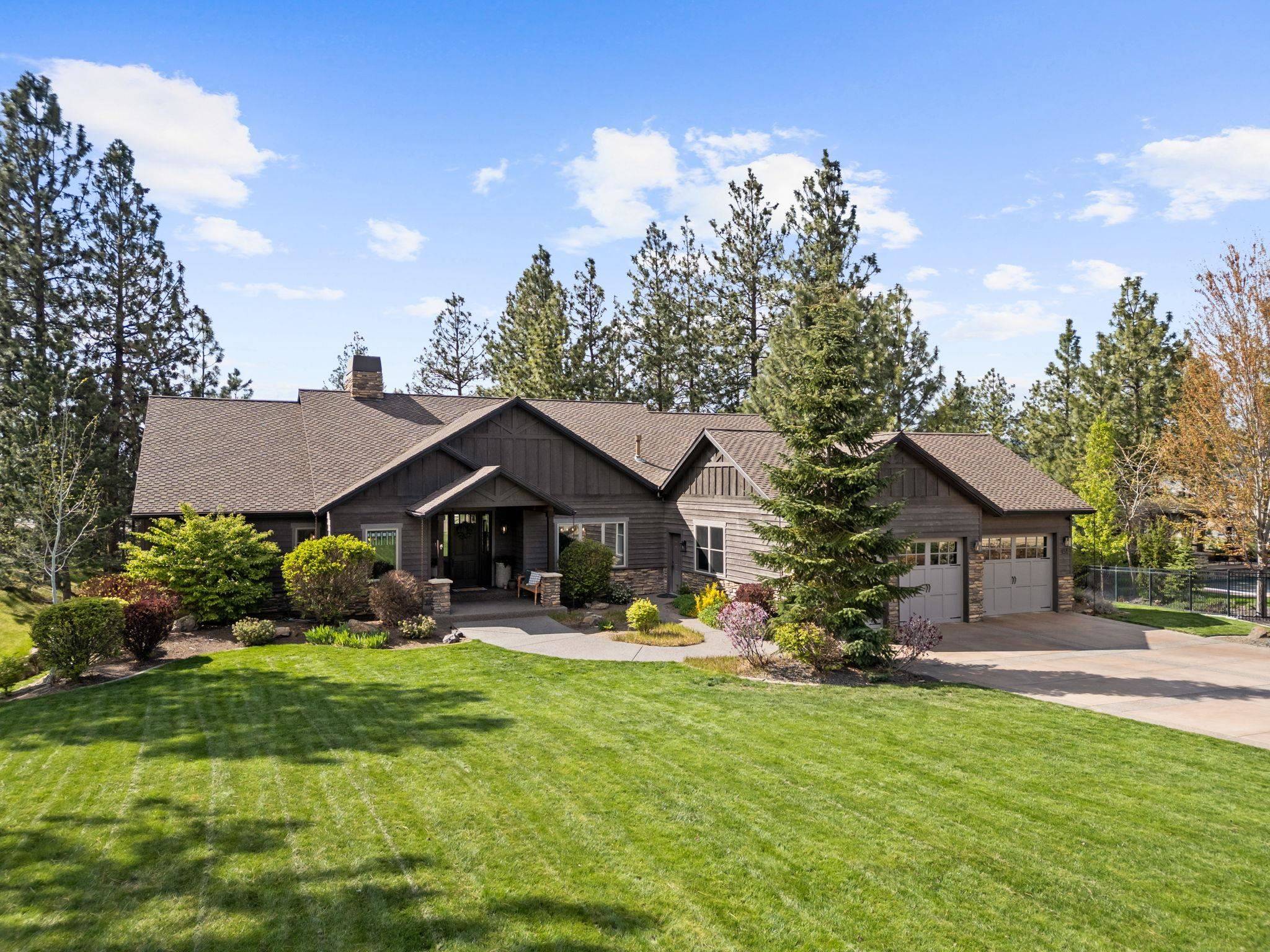 451 N KENNEWICK Ln, Liberty Lake, WA 99019