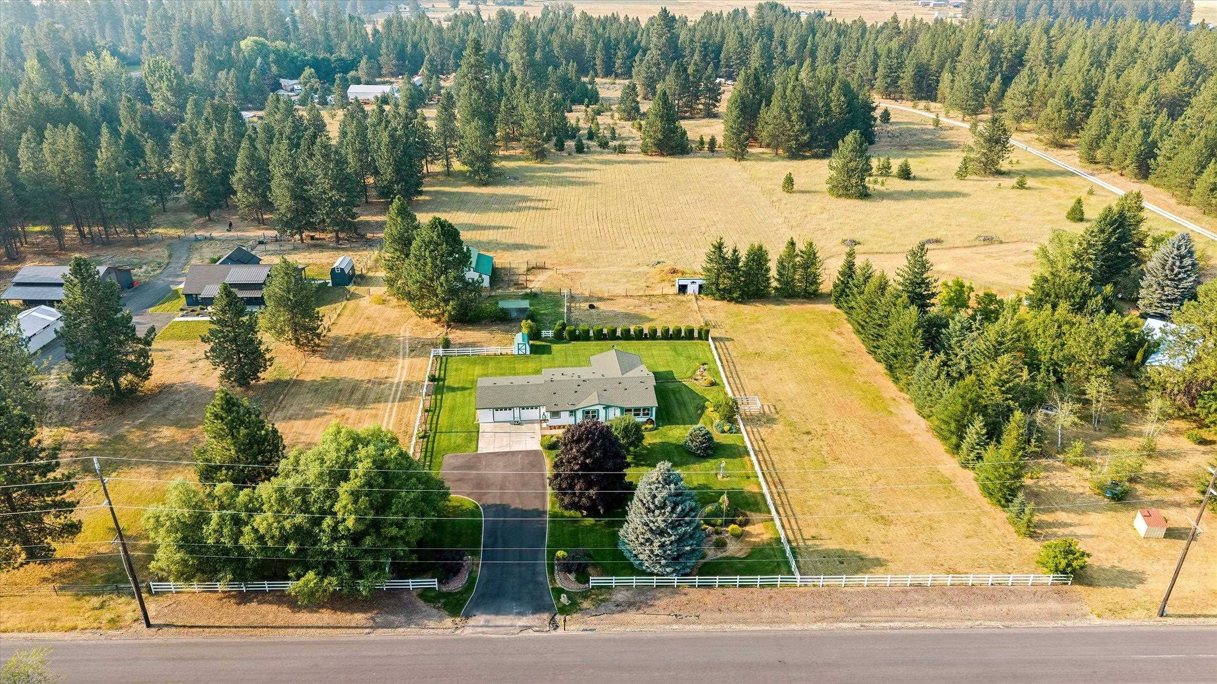 1108 W Westmoreland Rd, Deer Park, WA 99006