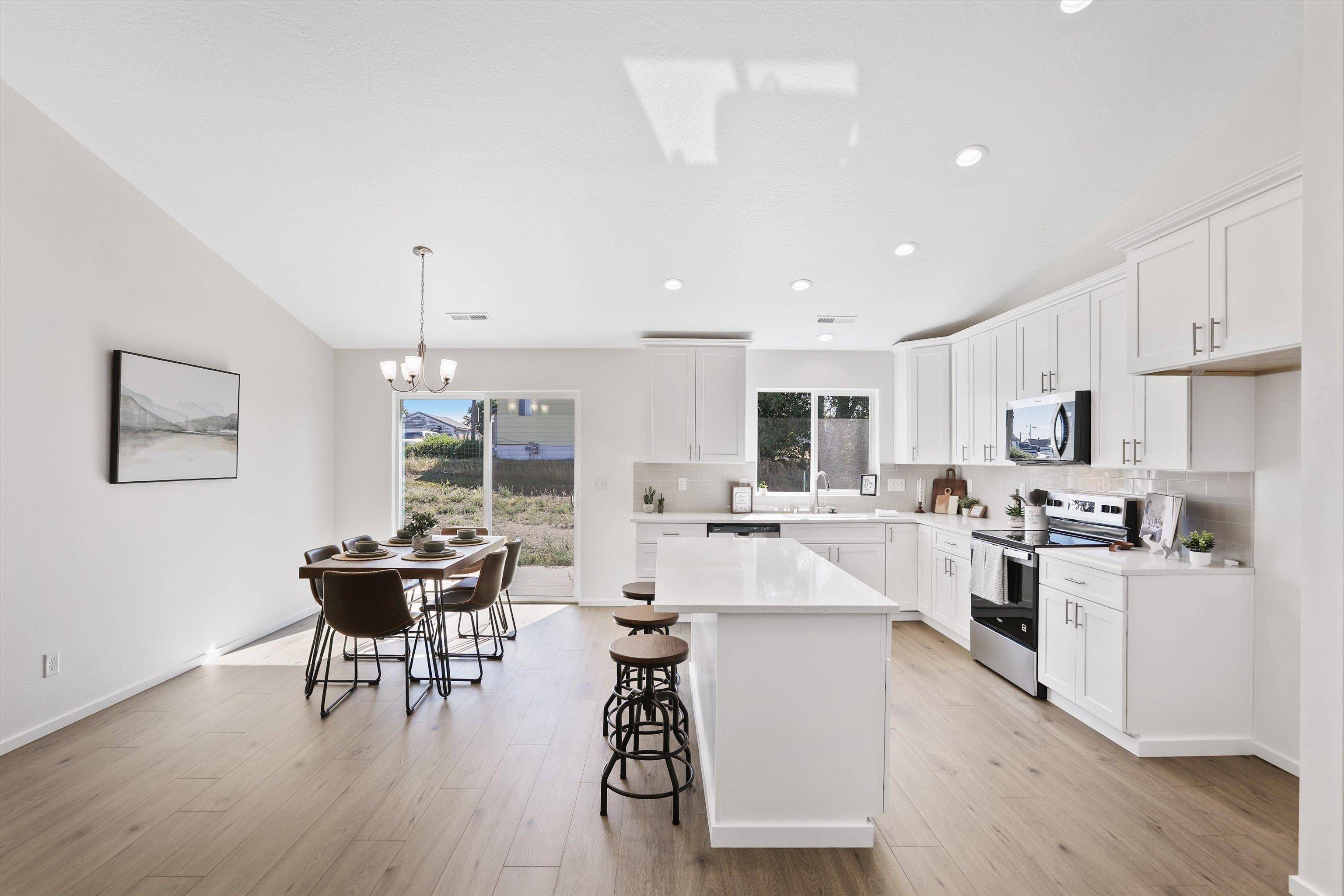 621 S Manifold Ln, Spokane Valley, WA 99016