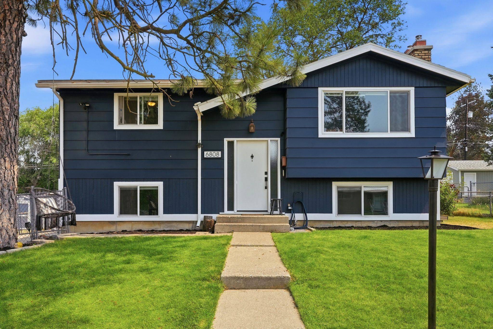 6808 N Calispel St, Spokane, WA 99208