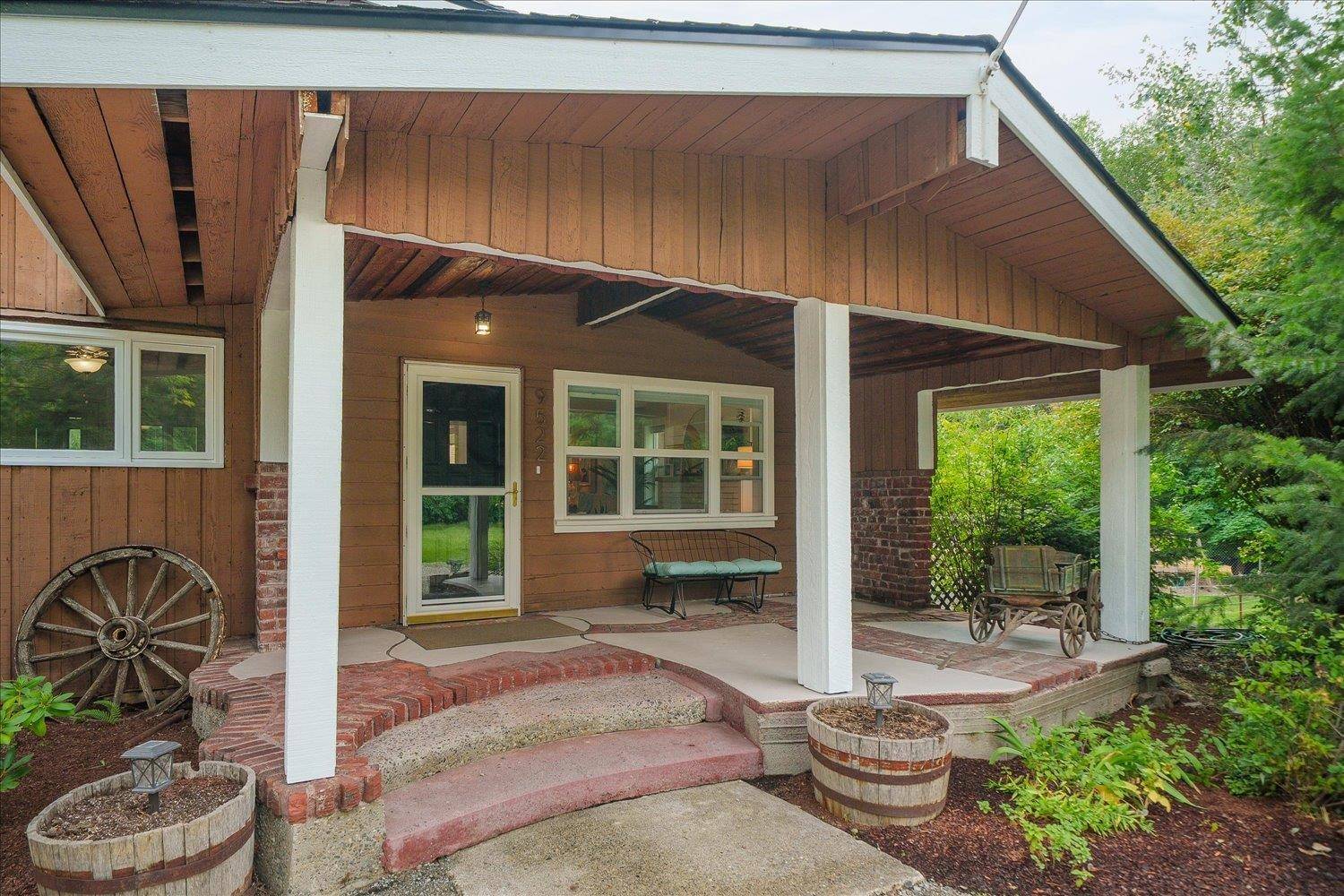 9522 N Wall St, Spokane, WA 99218