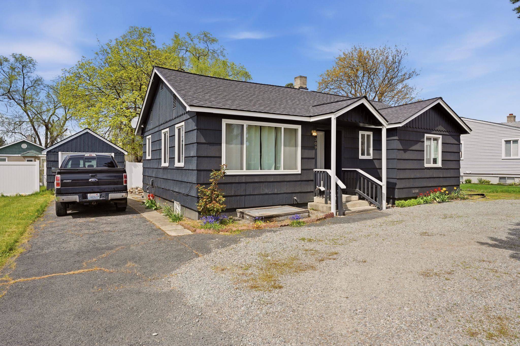 309 N McDonald Rd, Spokane, WA 99216
