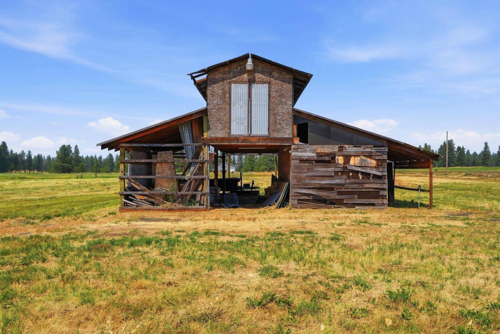 1410 W Paradise Rd, Spokane, WA 99224