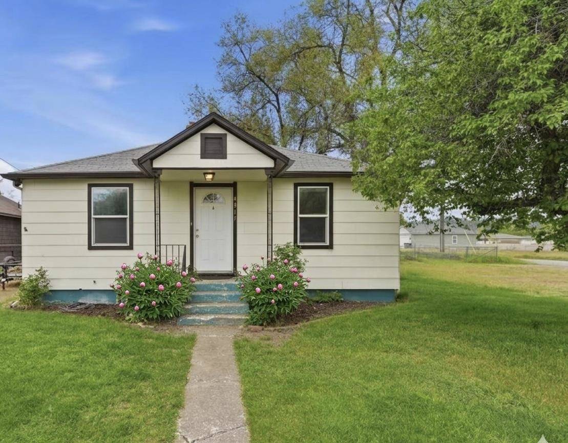4317 N Evergreen Rd, Spokane, WA 99216