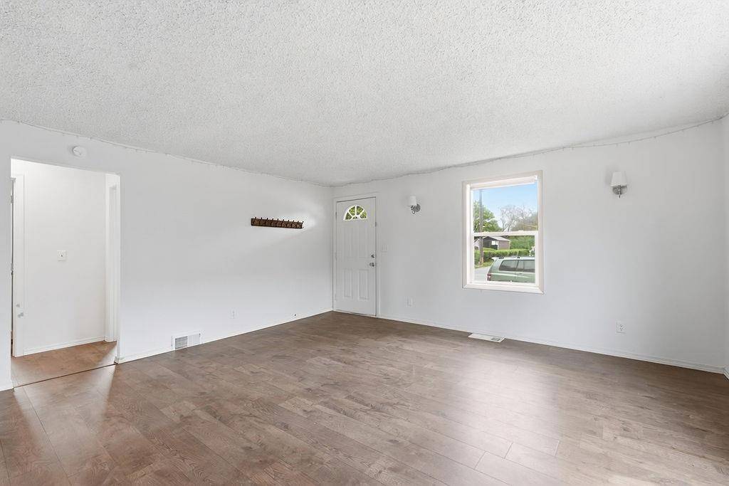 4317 N Evergreen Rd, Spokane, WA 99216